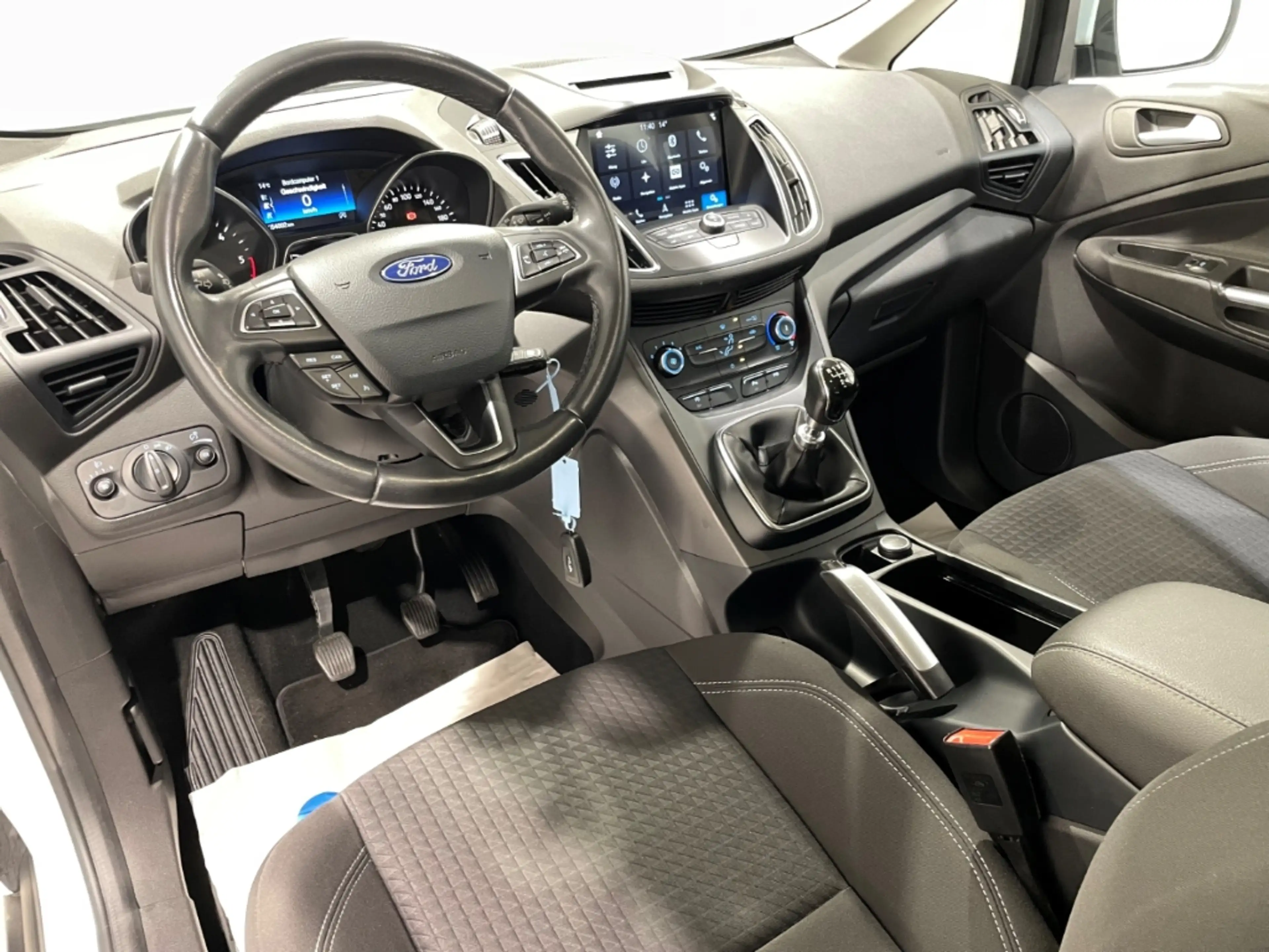 Ford Grand C-Max Cool & Connect Klima Navi PDCv+h — photo 5