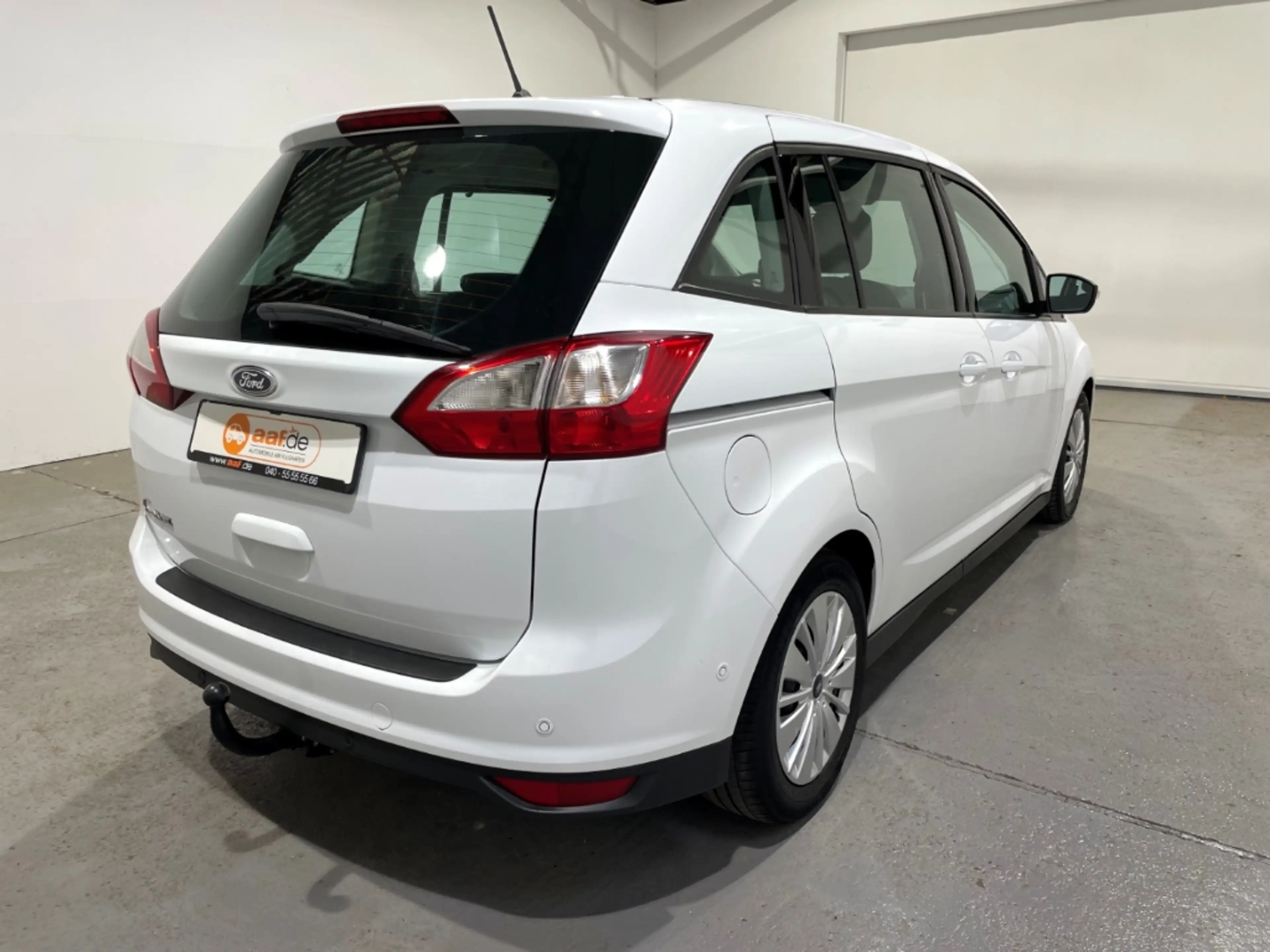 Ford Grand C-Max Cool & Connect Klima Navi PDCv+h — photo 3