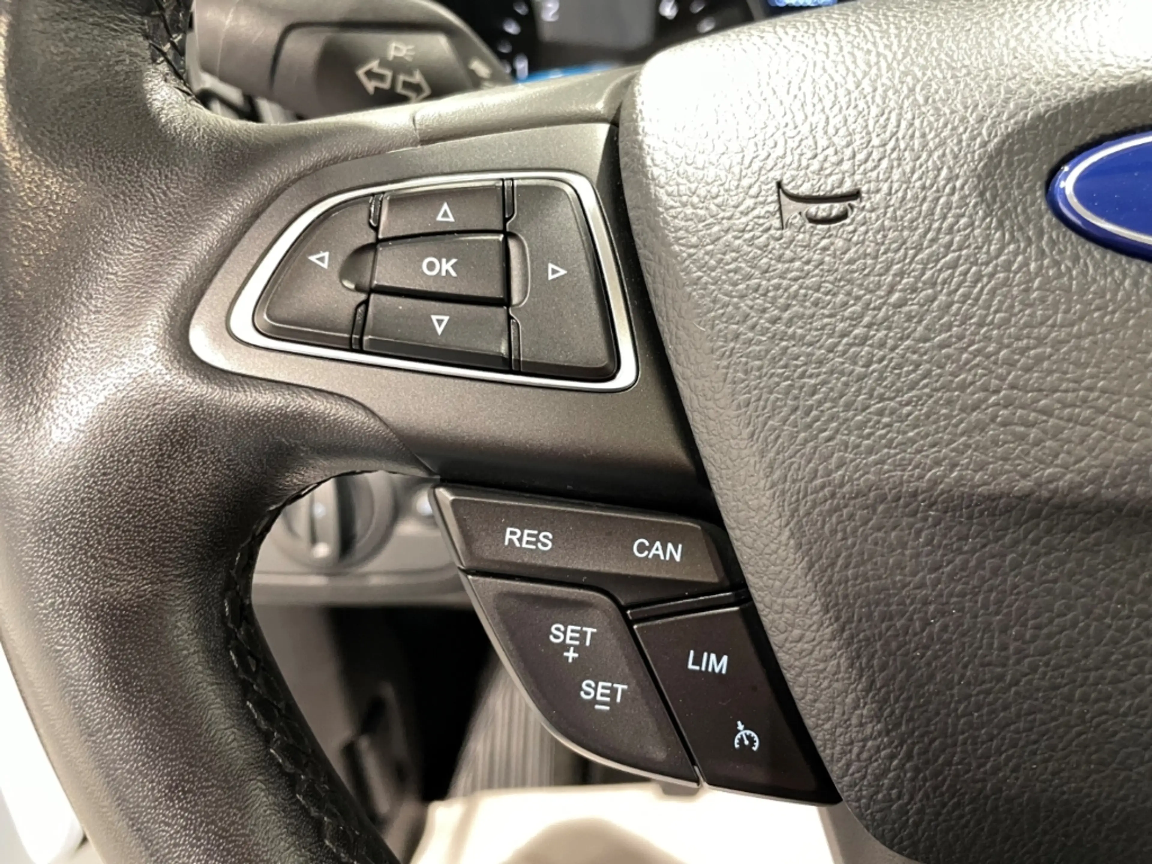 Ford Grand C-Max Cool & Connect Klima Navi PDCv+h — photo 14