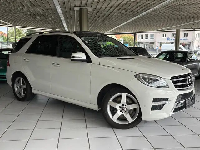 Mercedes-Benz ML 500 AMG BEGINN PLEULAGERSCAHDEN FAHRBEREIT