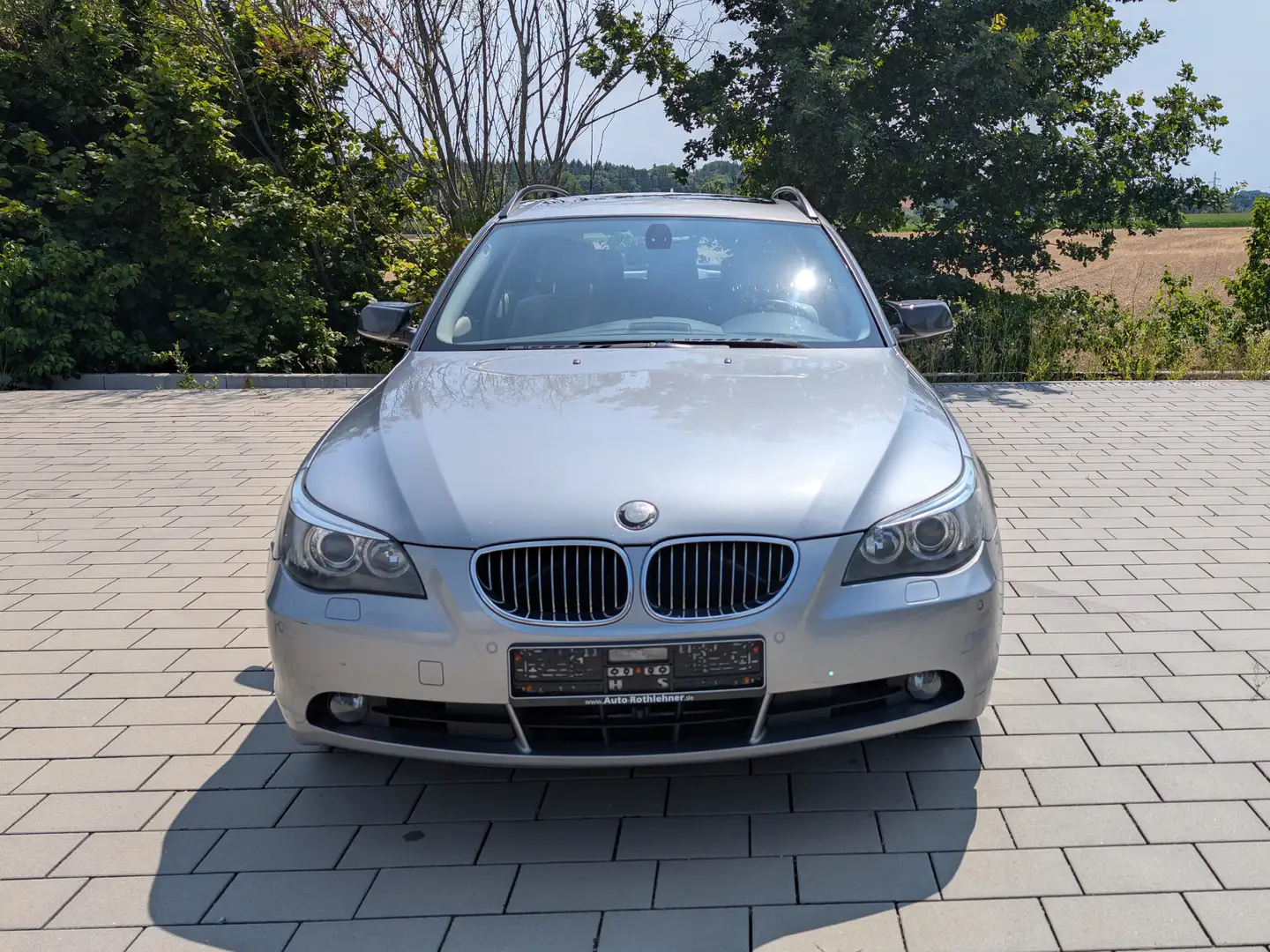 BMW 530 530i xDrive*NAVI*PANO*XENON*AHK*STANDHZG*EL.SITZE Argent - 1