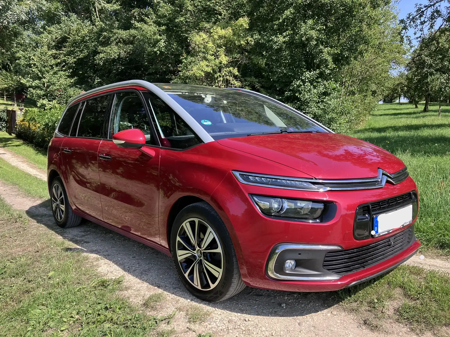 Citroen C4 Picasso C4 Grand Picasso BlueHDi 150 SHINE 7-Sitzer Rot - 1