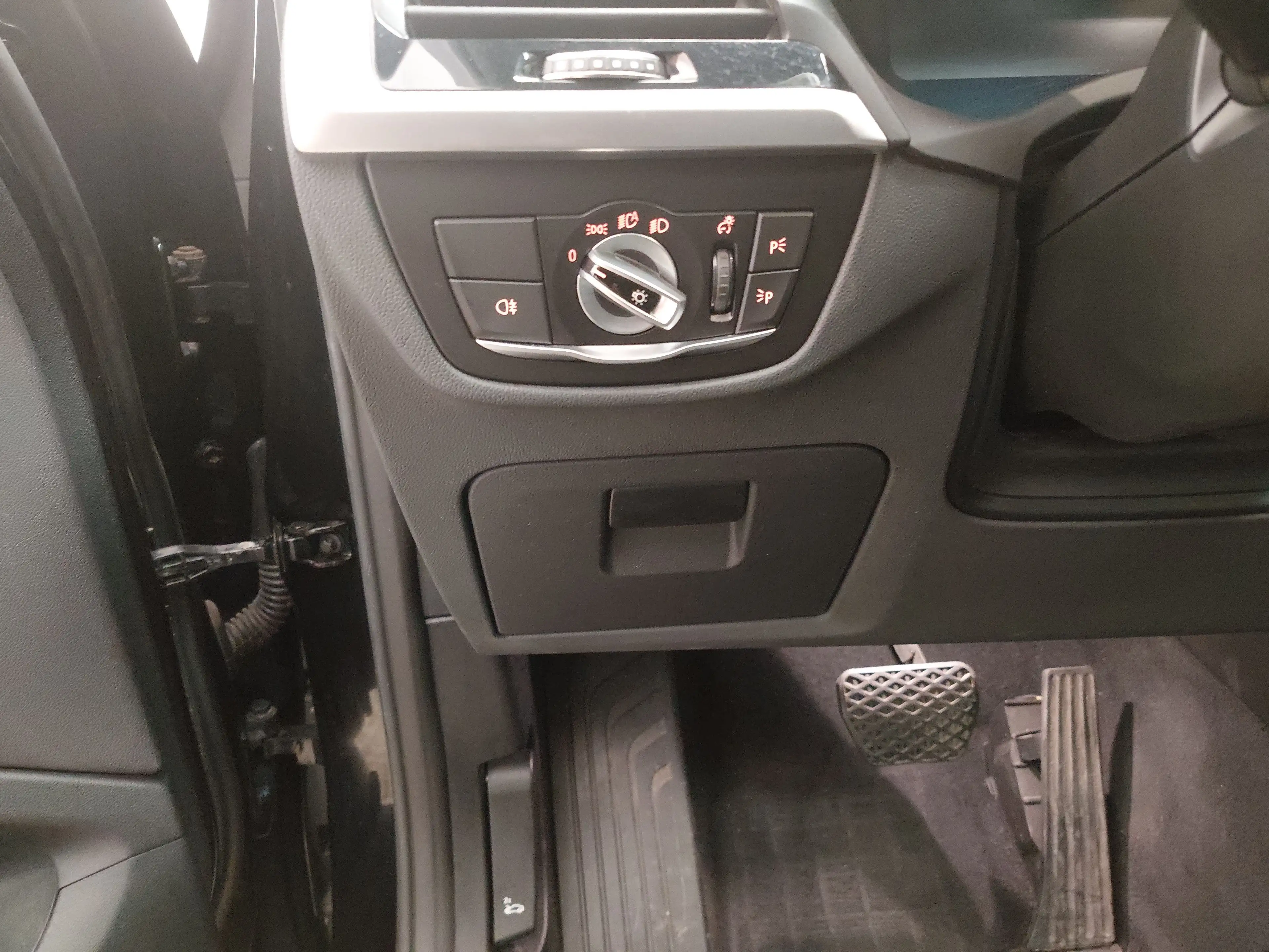 BMW iX3 Leder Navi LED LC Prof. Kamera — photo 7