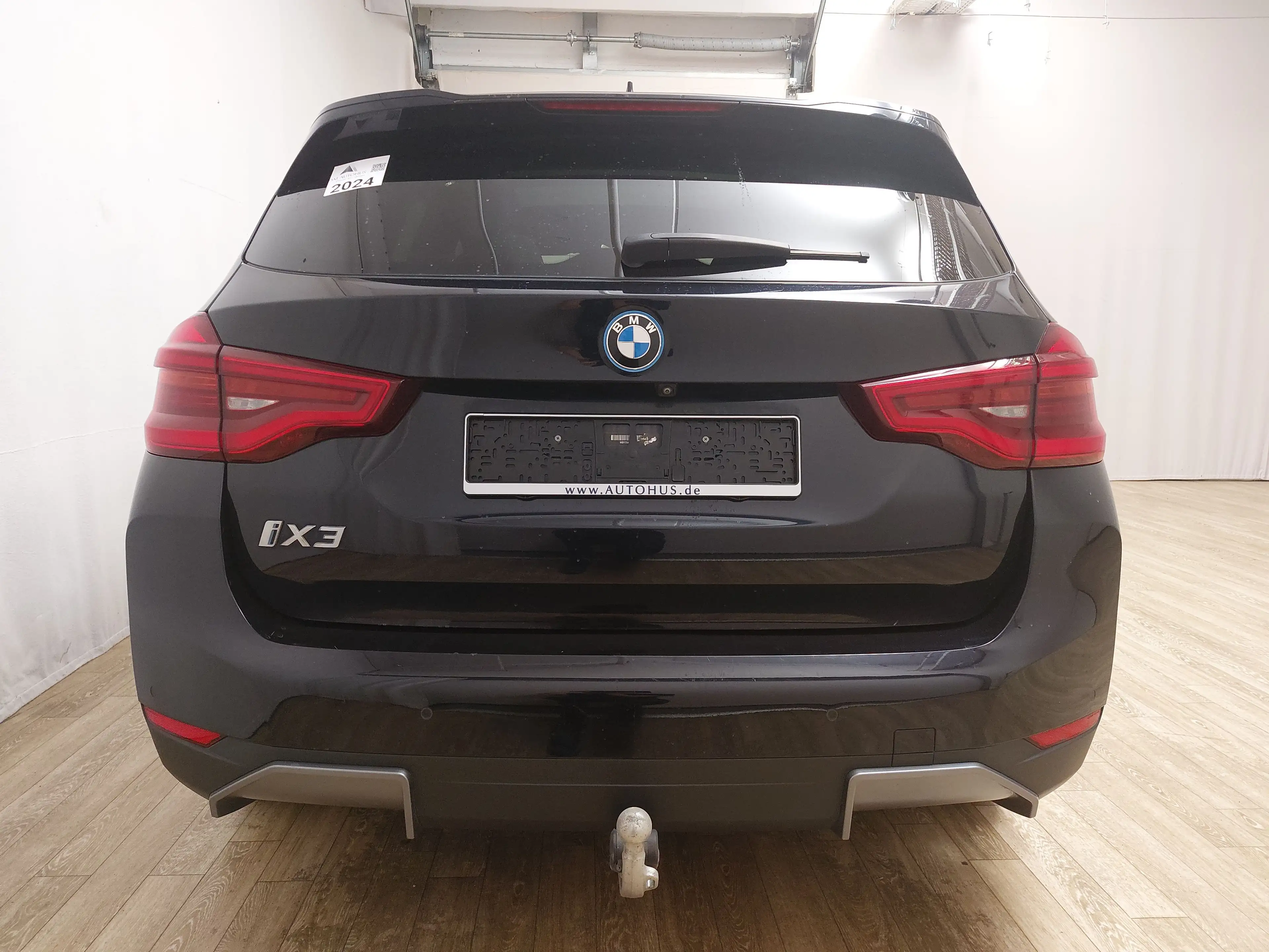 BMW iX3 Leder Navi LED LC Prof. Kamera — photo 14