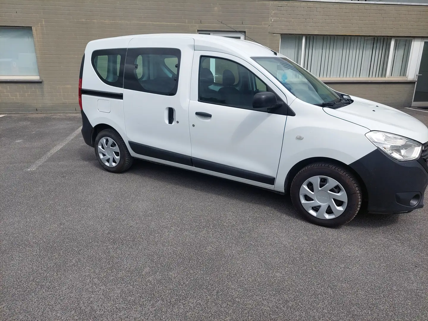 Dacia Dokker 1.5 dCi Ambiance Weiß - 1