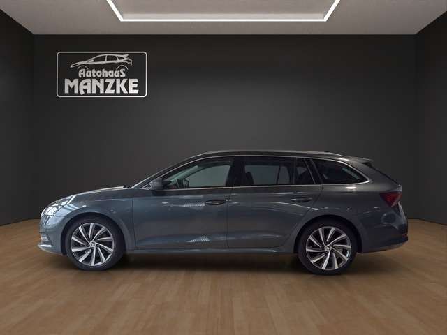 Skoda Octavia Combi 1.5TSI Style / Panorama / Columbus / RFK