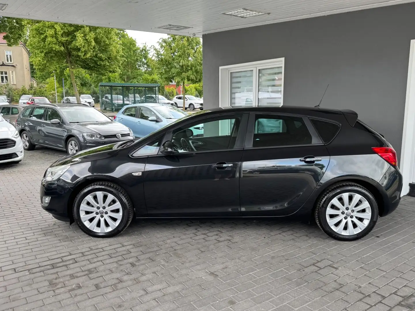 Opel Astra J 1.5  Design Edition 5-trg Zwart - 2