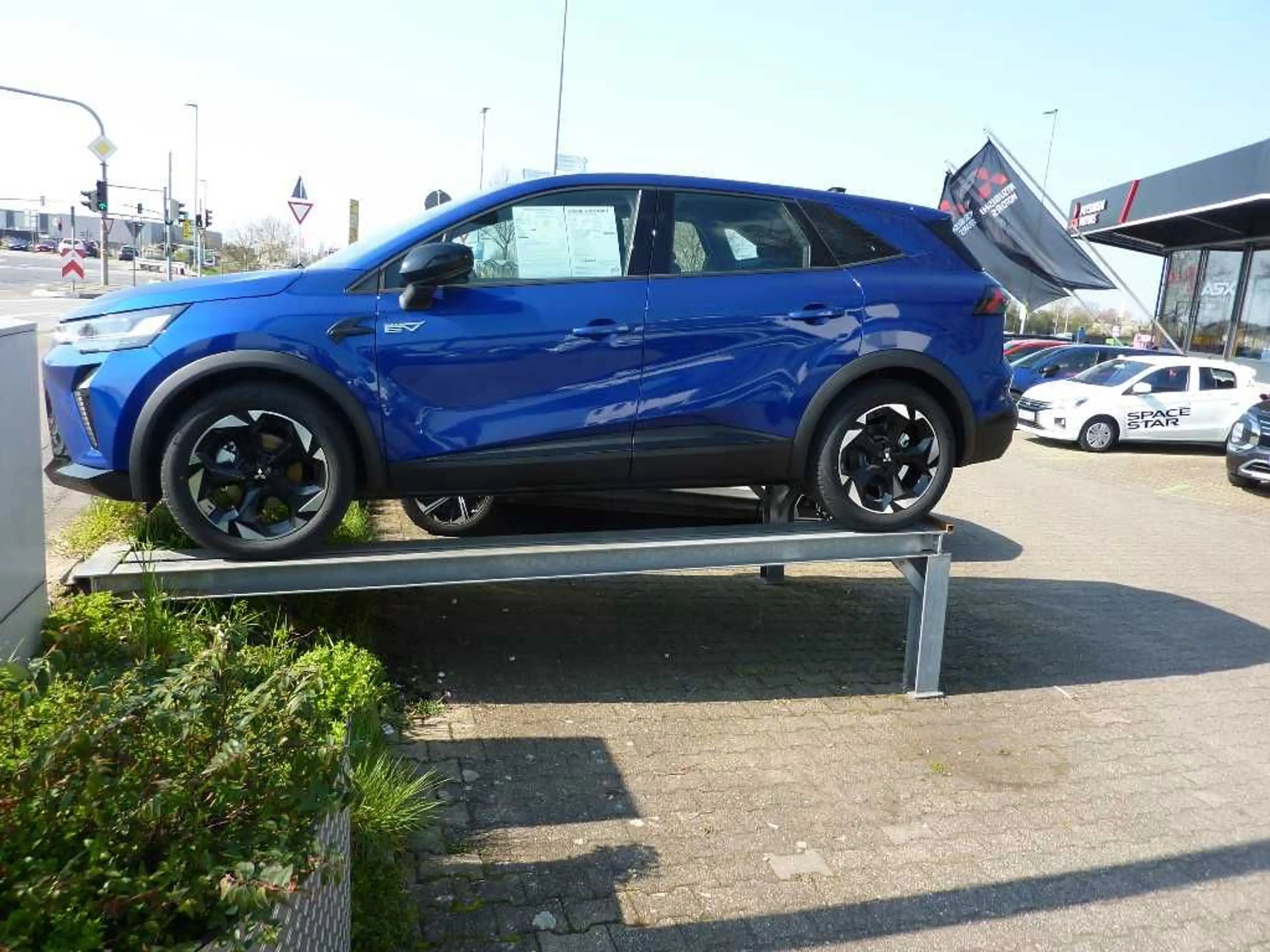 Mitsubishi Grandis Diamant PLUS 1.8 Hybrid — photo 4