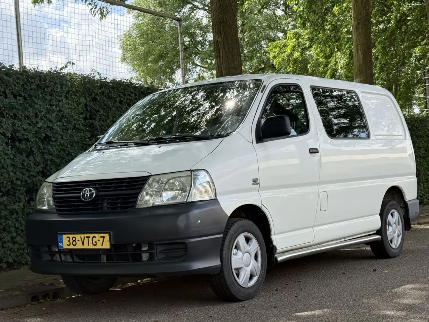 Toyota Hiace Hi-ace 2.5 D-4D DC-6-PERS Wit - 1