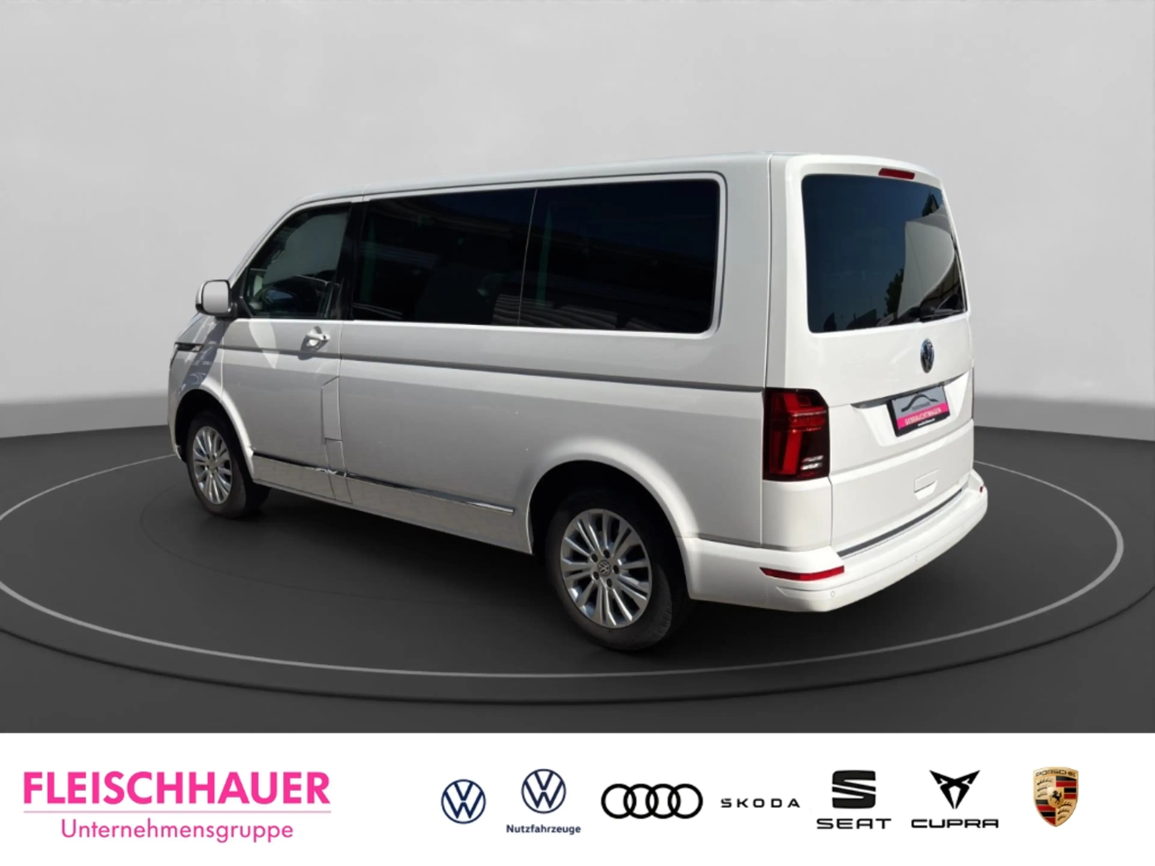 Volkswagen T6.1 Multivan 2.0 TDI Generation Six Comfortline — photo 5