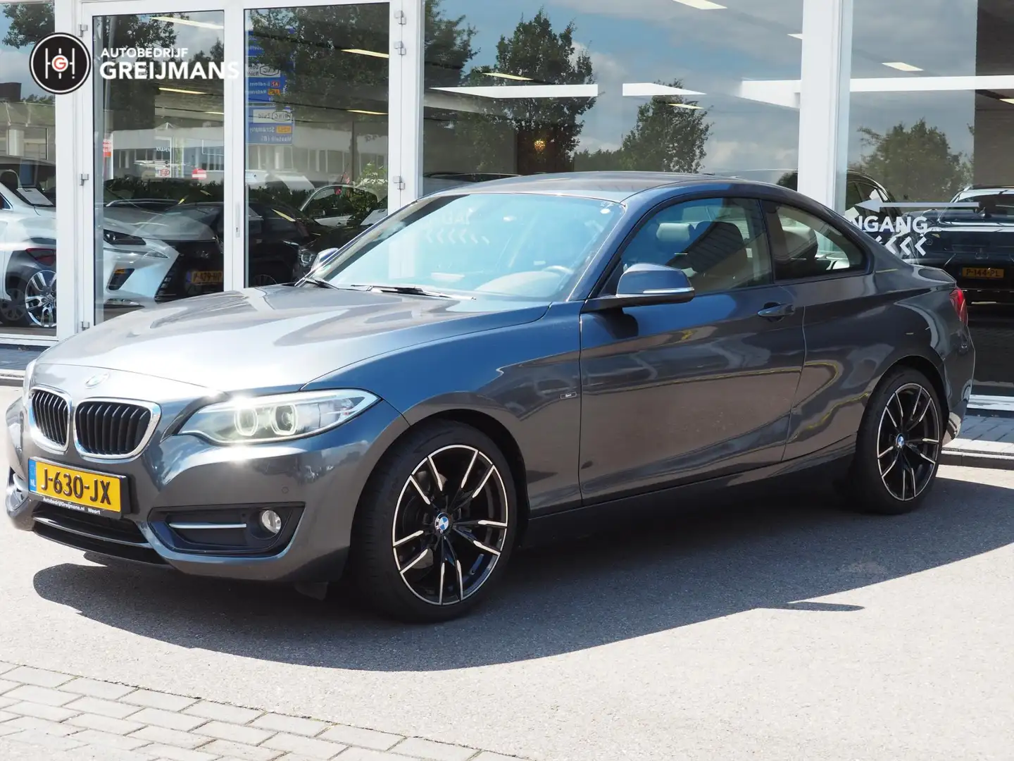BMW 220 2-serie Coupé 220i High Executive Grijs - 1