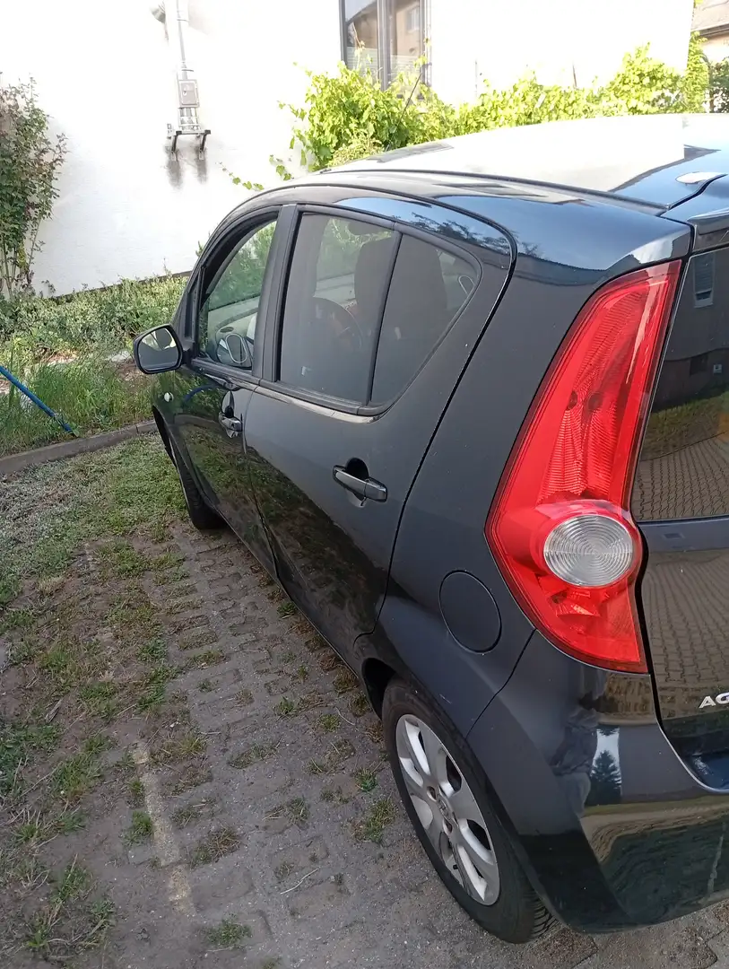 Opel Agila 1.0 12 V Schwarz - 1