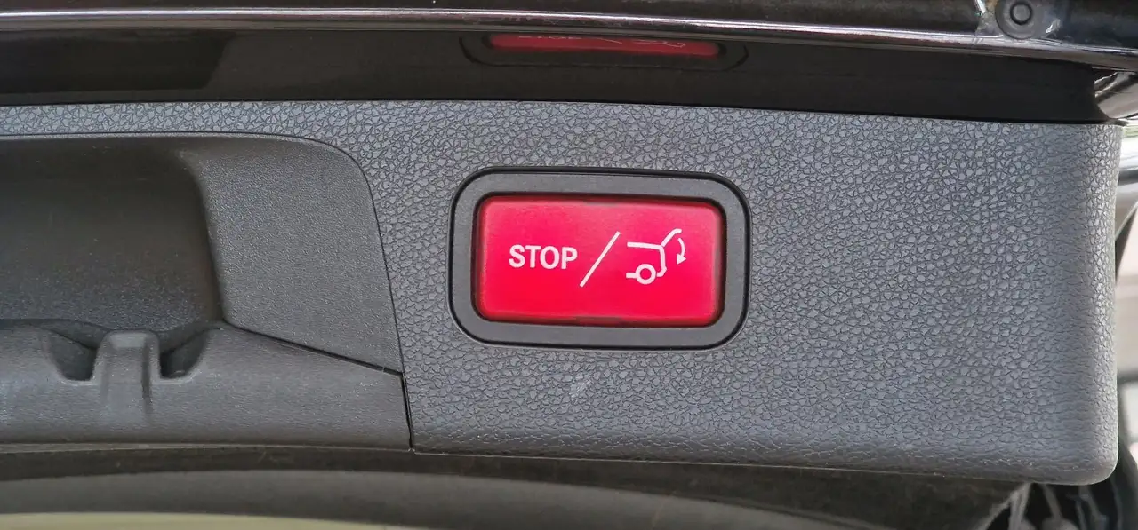 Mercedes-Benz E-Class de T Austria Edition Aut. *AHK*Kamera*Keyless-Go*, миниатюра 11