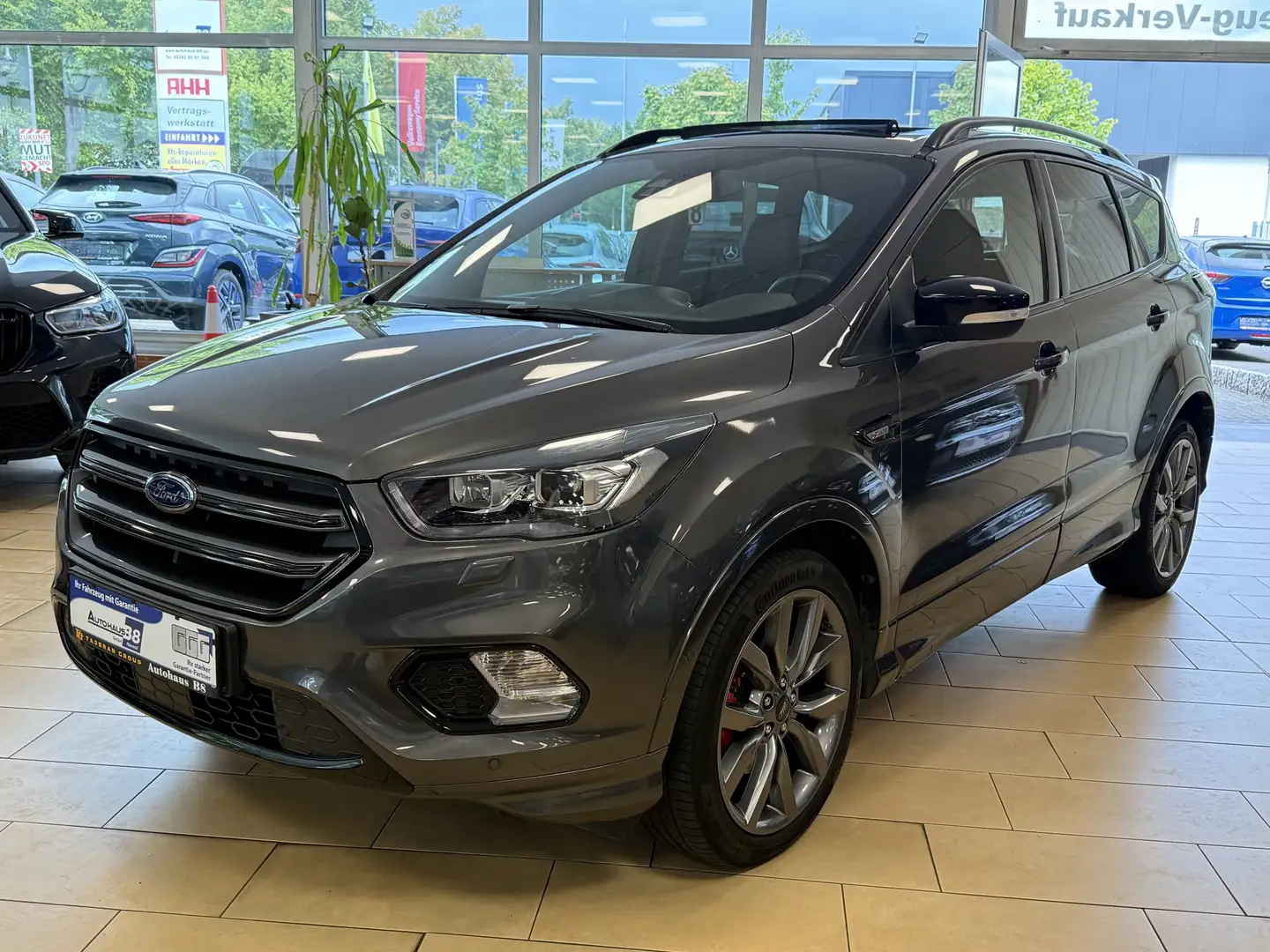 Ford Kuga ST-Line*ACC*DAB*Pano*SHZ*El.Heckklappe Gris - 1