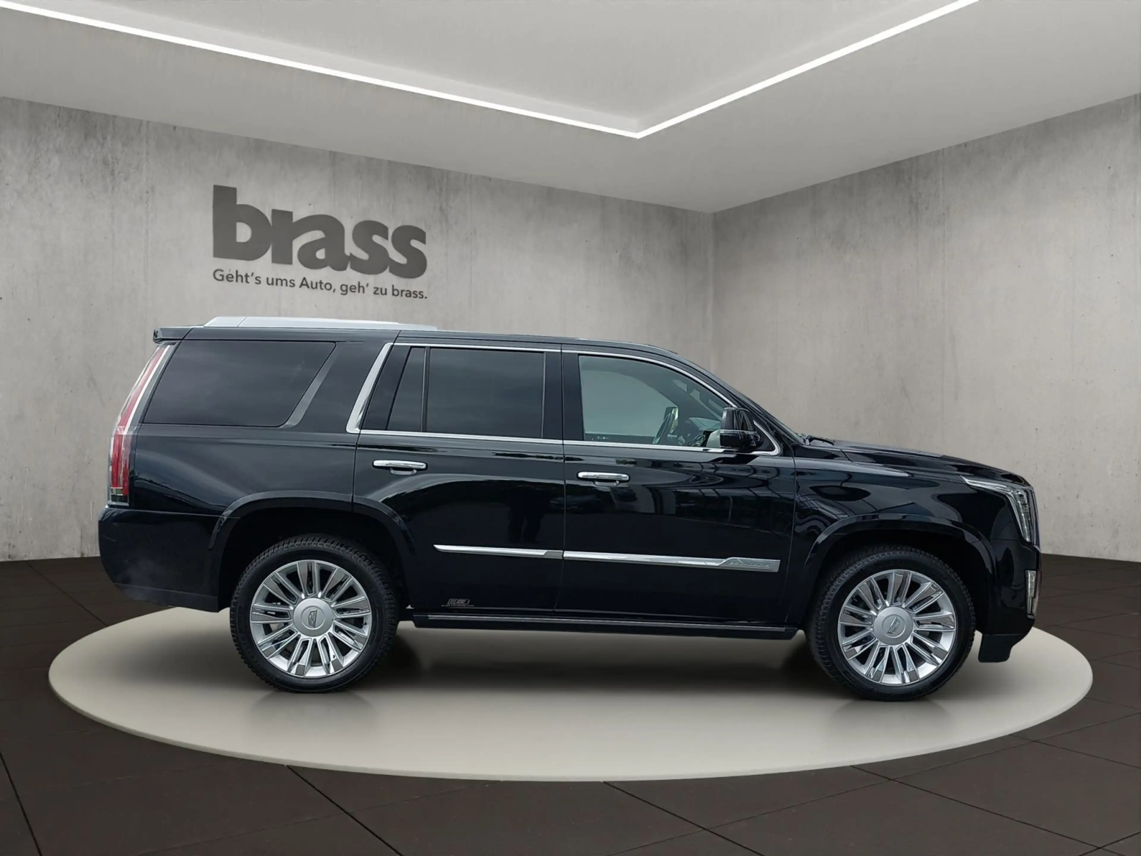 Cadillac Escalade 6.2 V8 Platinum — photo 5