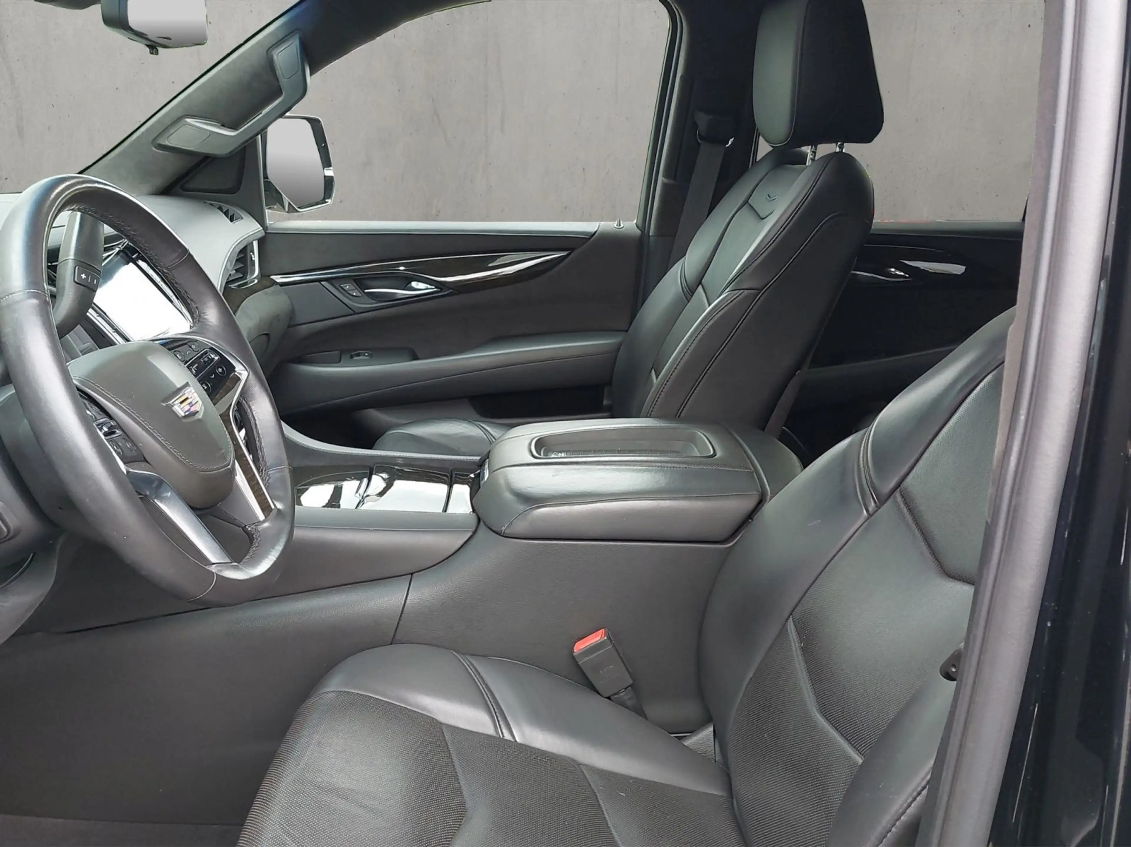 Cadillac Escalade 6.2 V8 Platinum — photo 8