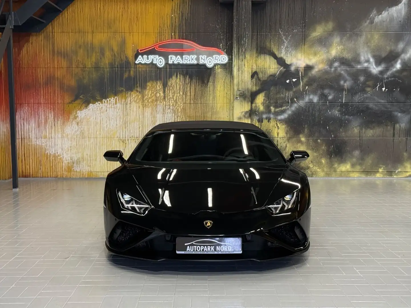 Lamborghini Huracán EVO Spyder AWD LIFT~LEDER~1-HAND~20" Schwarz - 2