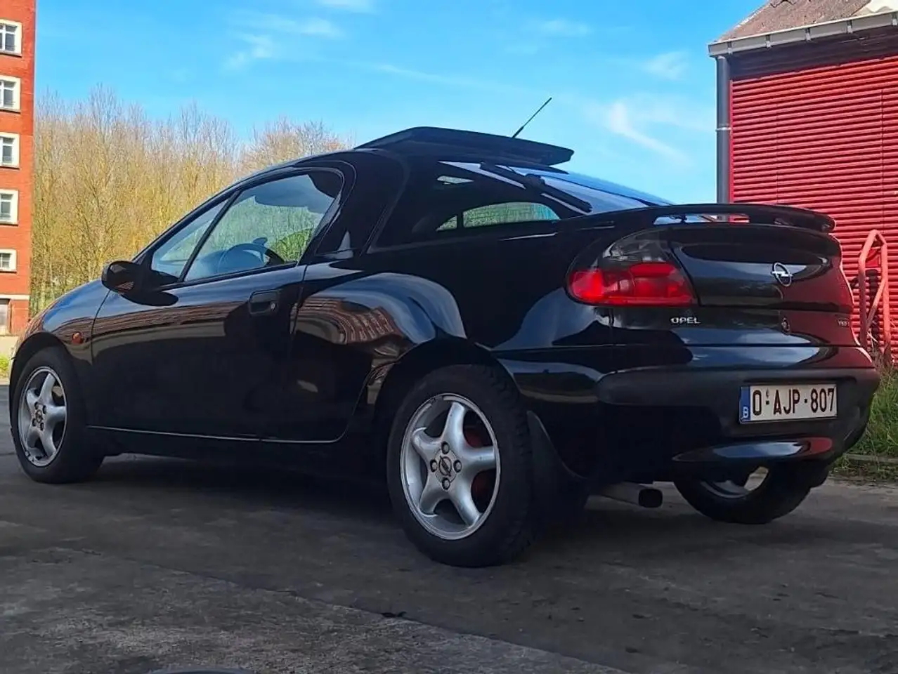 Opel Tigra 1.4i XE 16v, foto 3