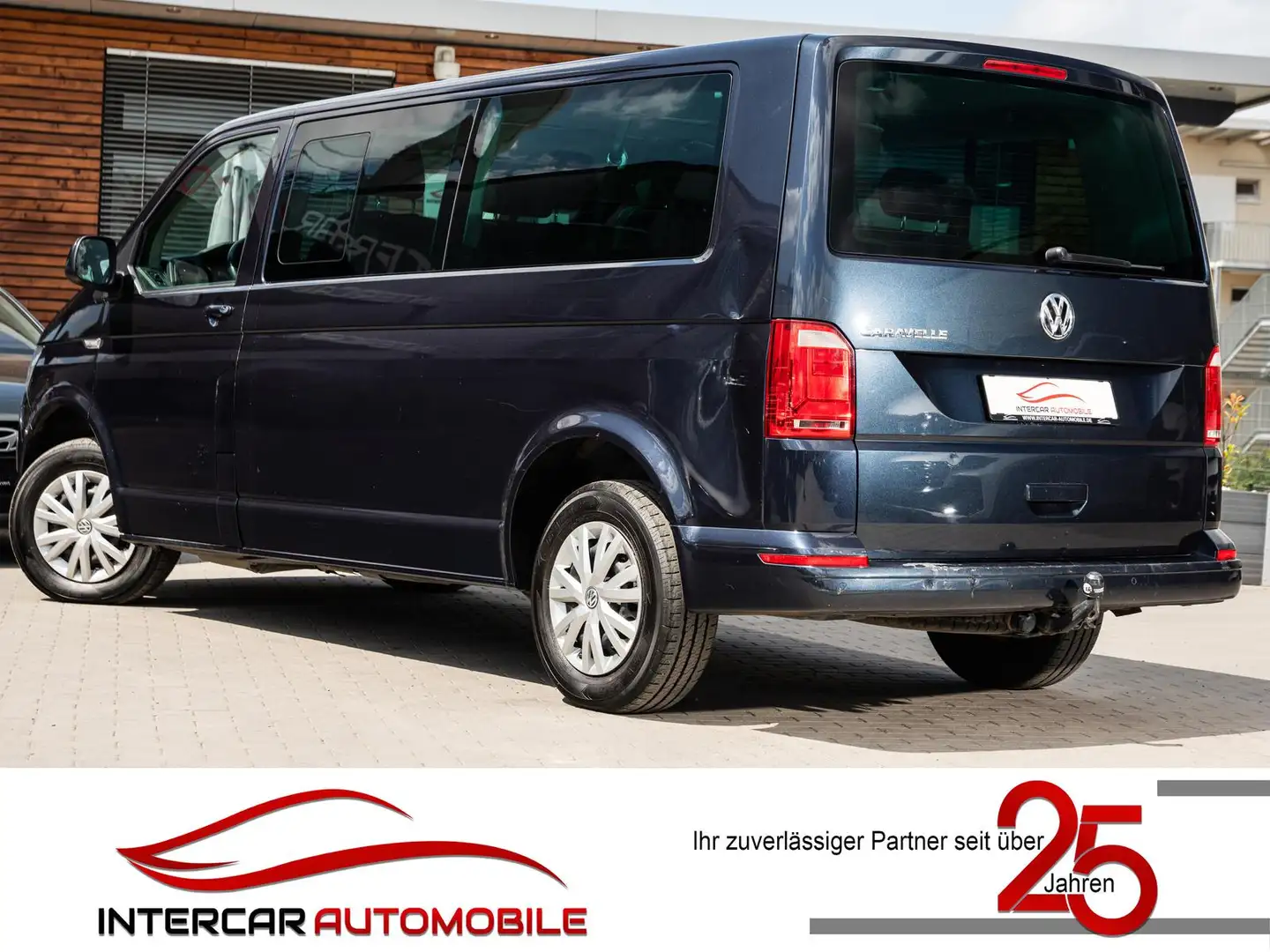 Volkswagen T6 Transporter T6 2.0 TDI DSG Caravelle Transporter Comf. lang Azul - 2