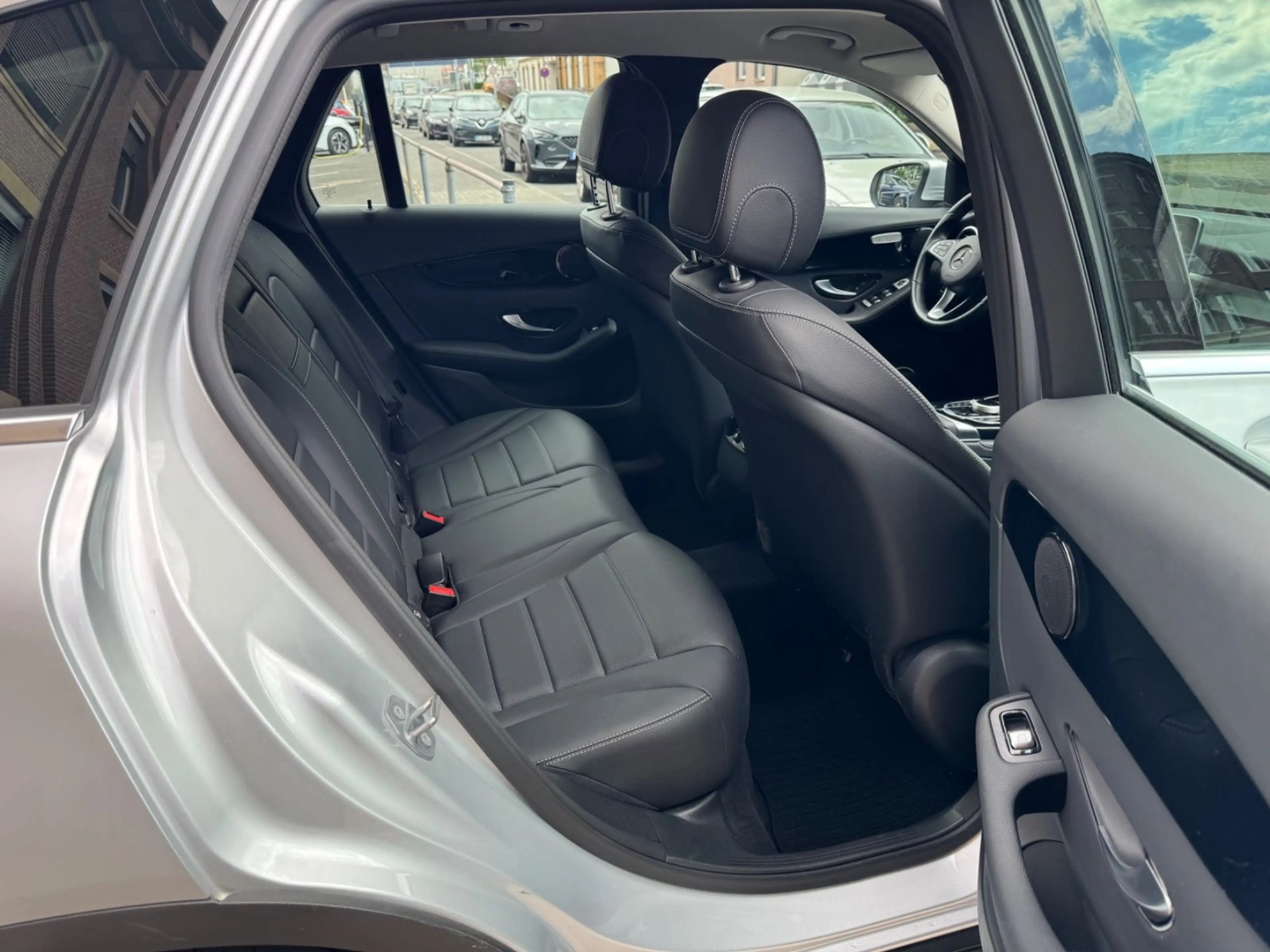 Mercedes-Benz GLC 250 GLC GLC 250 4Matic/1-Hand/Top Zustand/ — photo 14