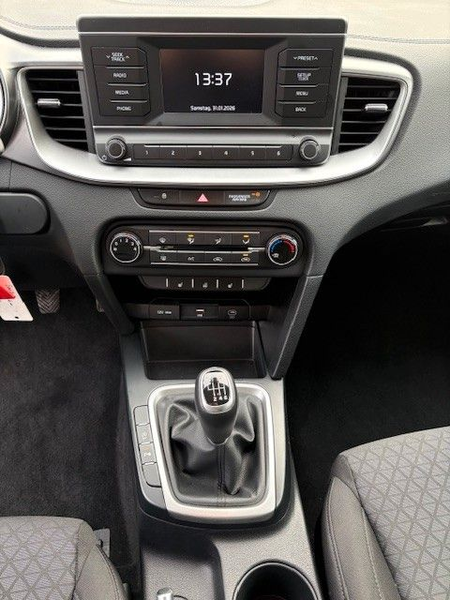 Kia Ceed / cee'd 1.0 T-GDI Edition 7 — photo 18