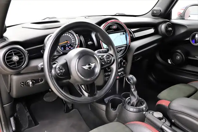 Mini Cooper Cooper view 12