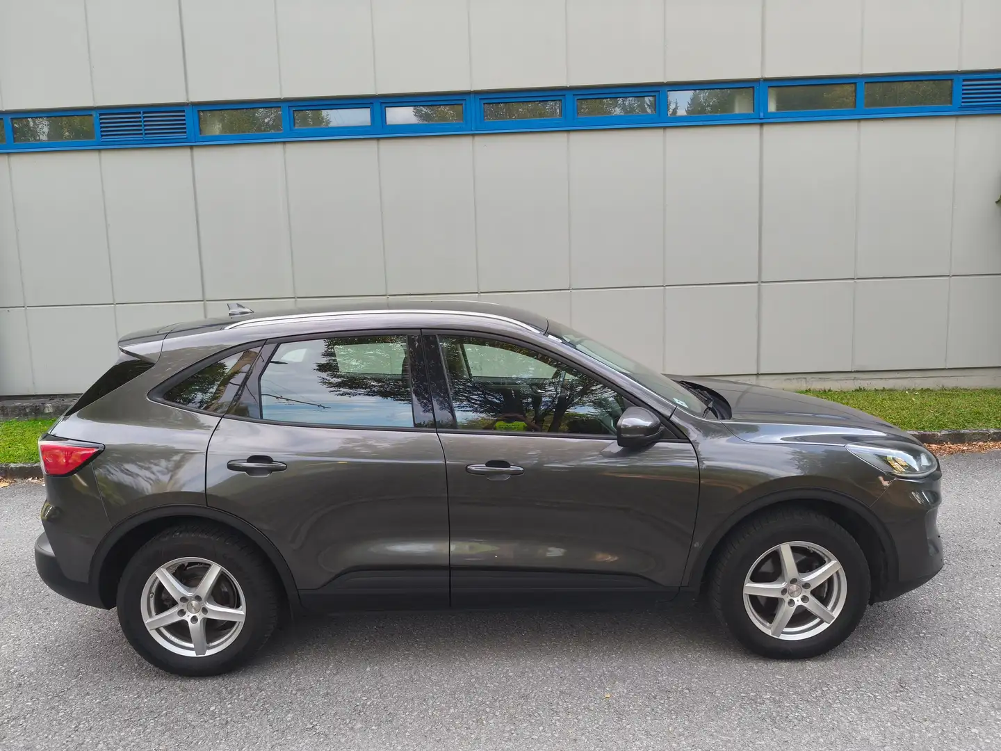 Ford Kuga 2.5 Duratec PHEV Aut.,* LED, Navi, Tempomat,..* Grau - 2