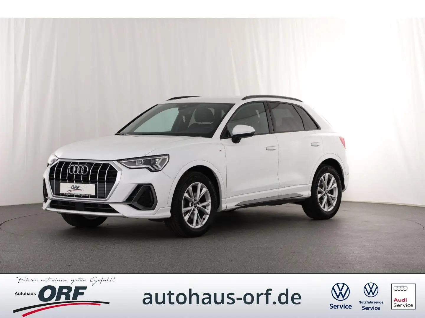 Audi Q3 35 TFSI 1.5 S-line S-tronic LED NAVI TEMPOMAT Weiß - 2