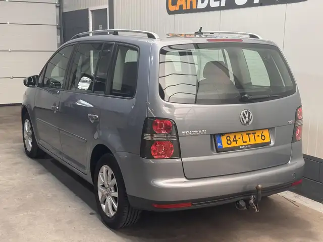 Volkswagen Touran view 7