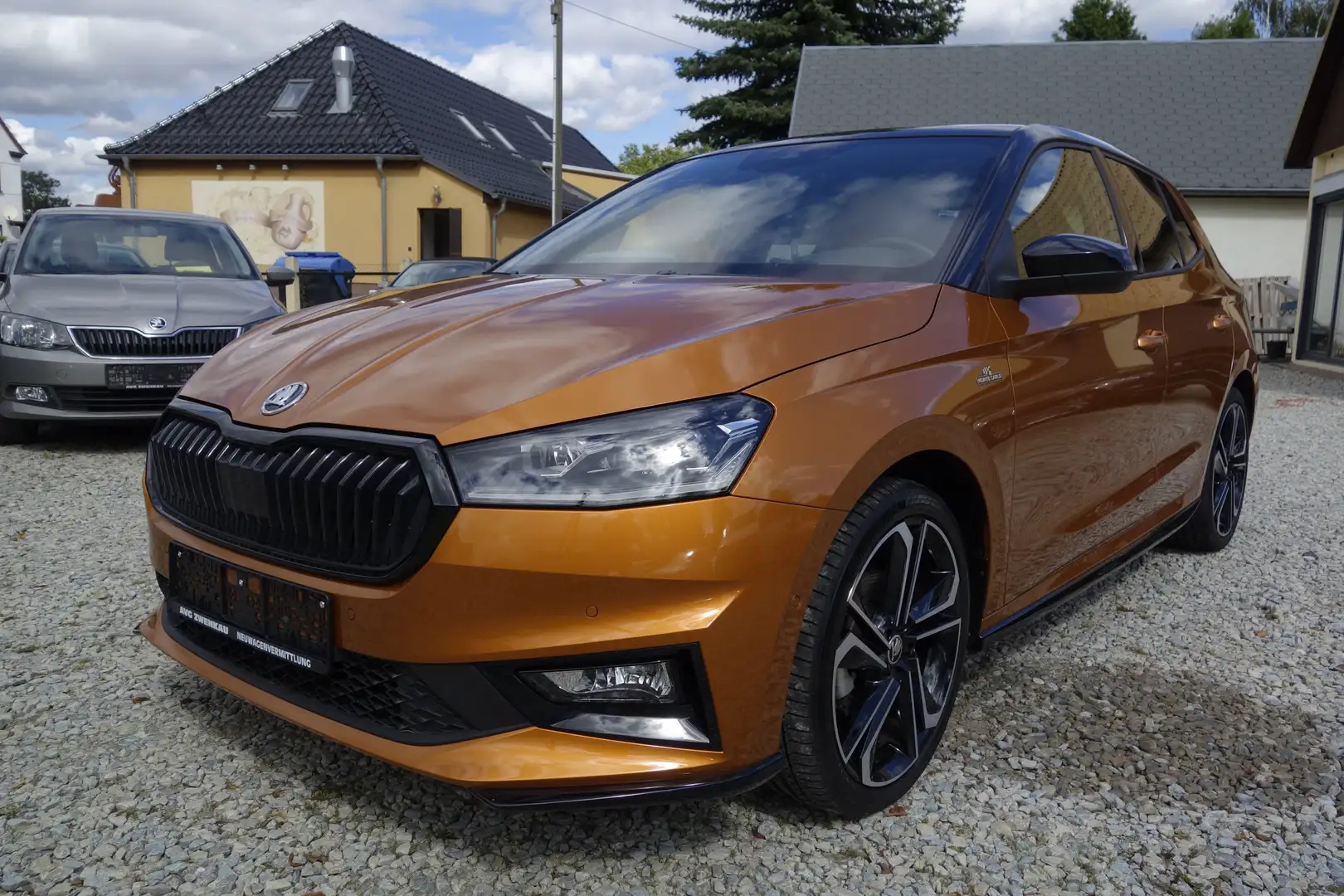 Skoda Fabia Monte Carlo Blindspot Orange - 1