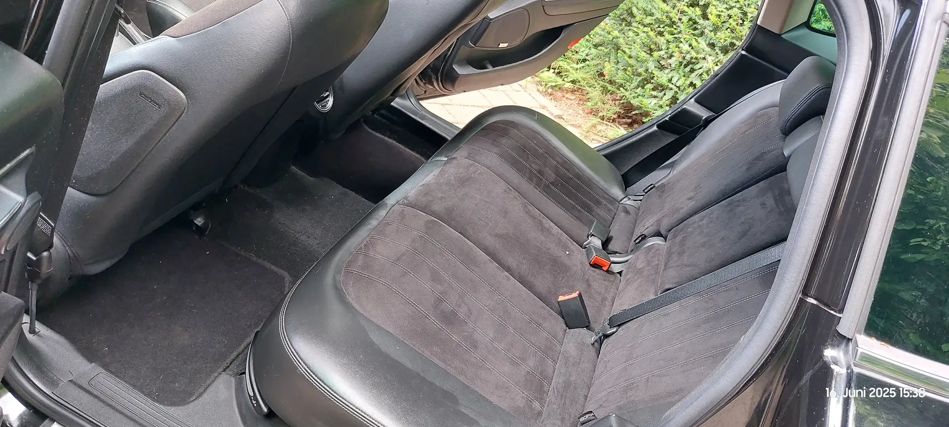 Lancia Delta Delta 1.4 T-Jet 16v Platino Schwarz - 2