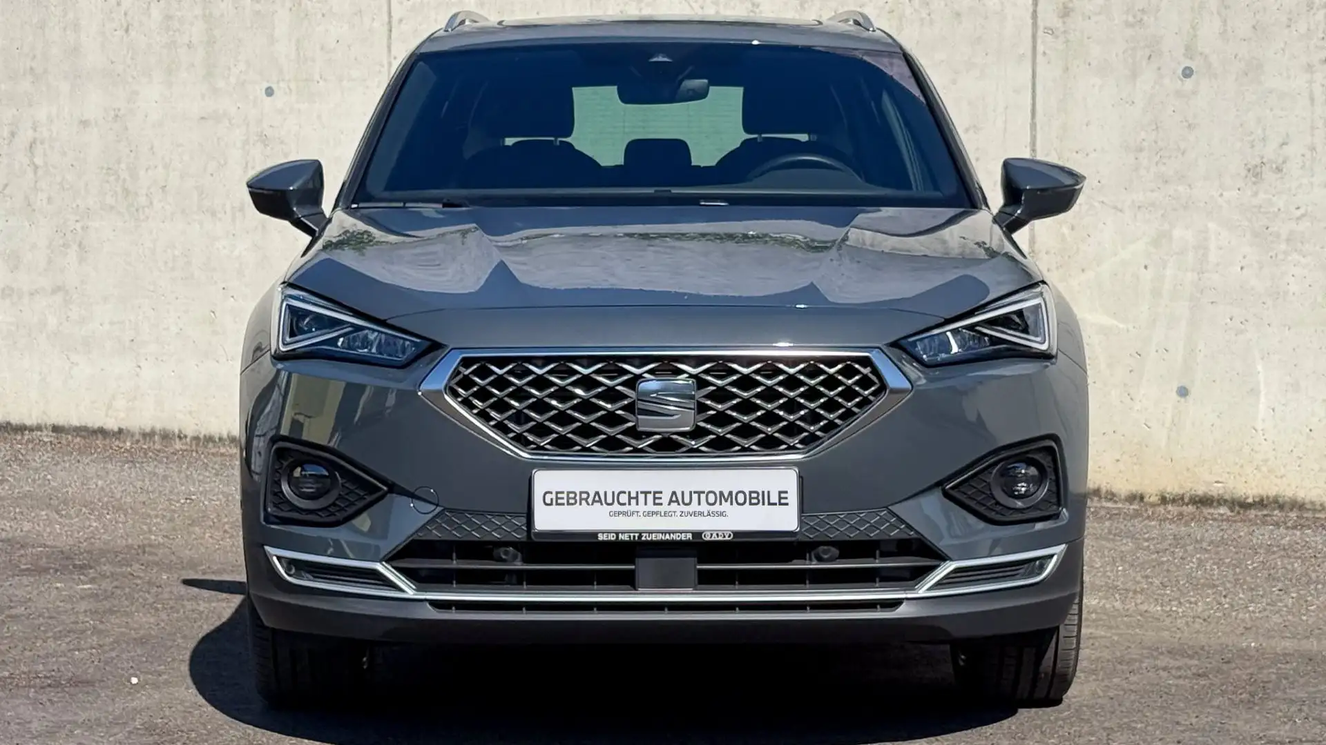 SEAT Tarraco 1,5 TSI ACT Xperience DSG Grau - 2