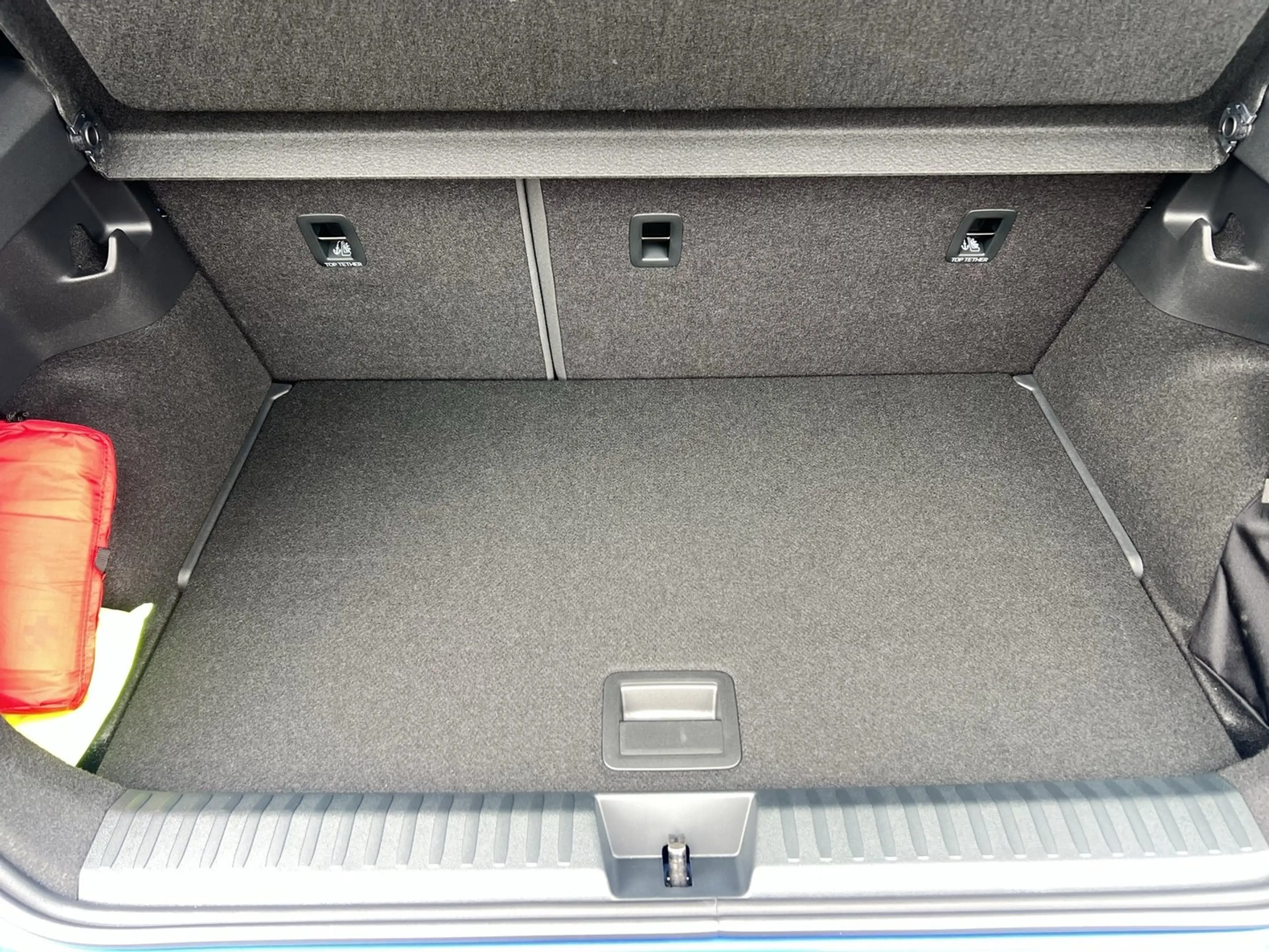 Volkswagen ID. Polo VW ID. Polo Style Edition+ 155 kW - 52 kWh — photo 15