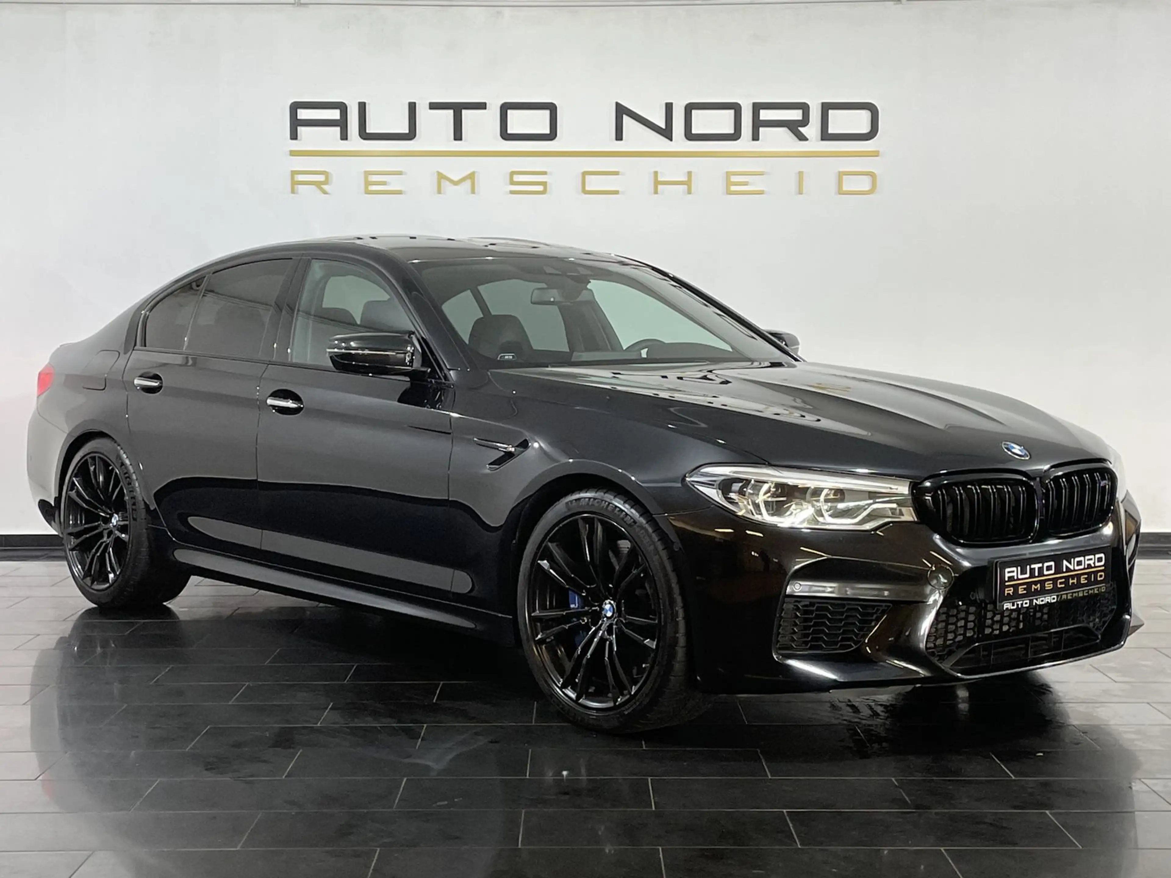 BMW M5 *DEUTSCH*Driver´s*Sport.AGA*MWST*Soft*HeadUP* — photo 3