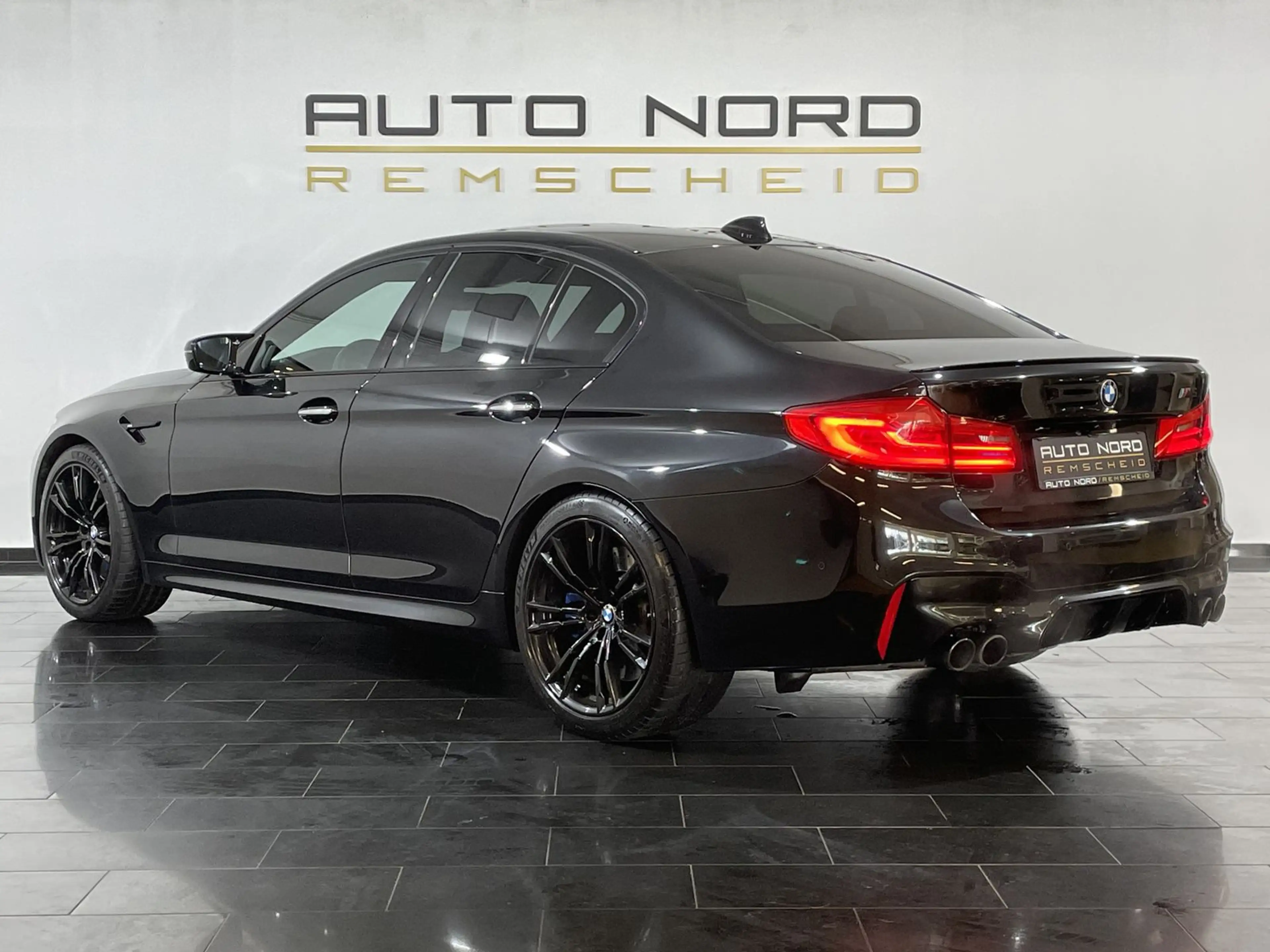 BMW M5 *DEUTSCH*Driver´s*Sport.AGA*MWST*Soft*HeadUP* — photo 7