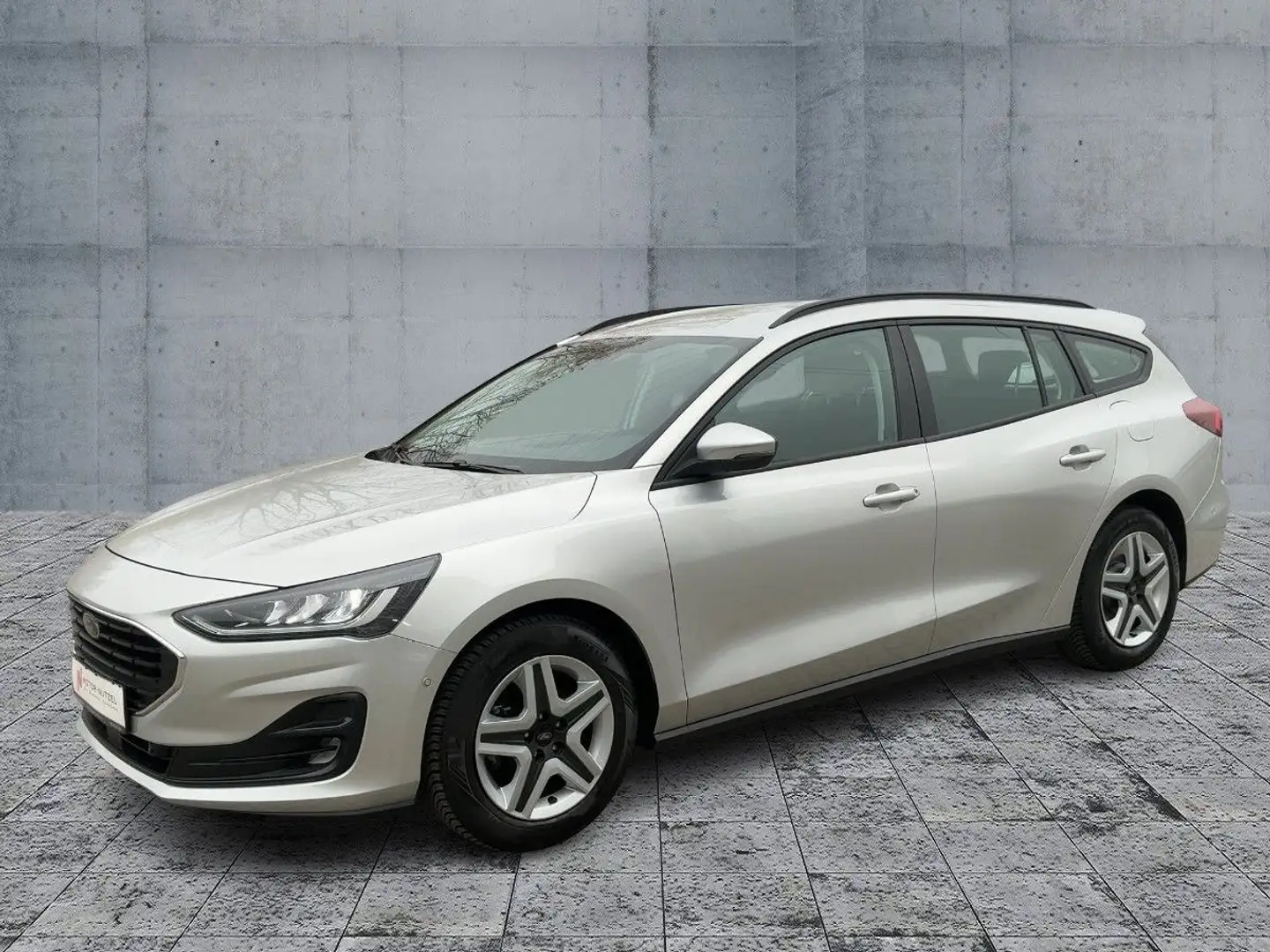 Ford Focus Turnier 1.0 EcoBoost C&C LED+NAVI+GRA+SHZ Silber - 2