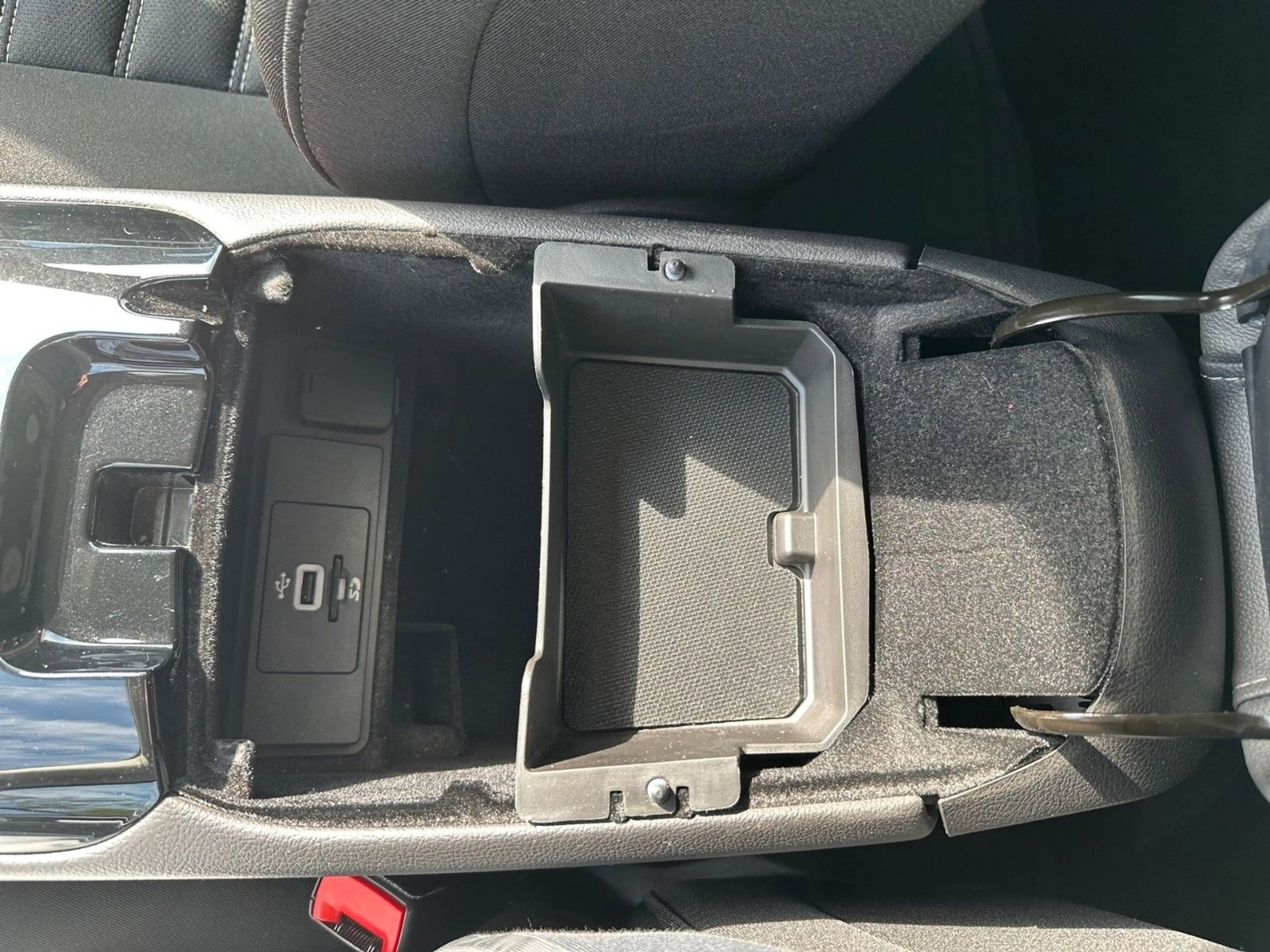 Ford Mondeo Turnier Business Edition — photo 12