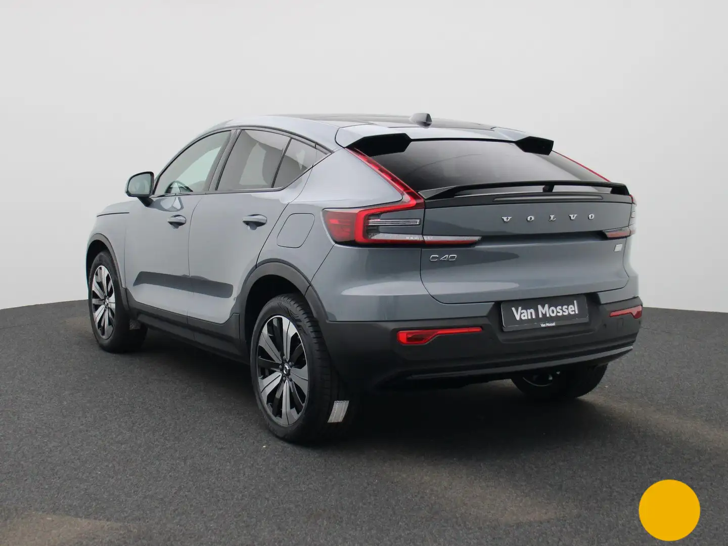 Volvo C40 Recharge Core PANO. dak | NAVI | CAMERA | Apple Ca Grijs - 2