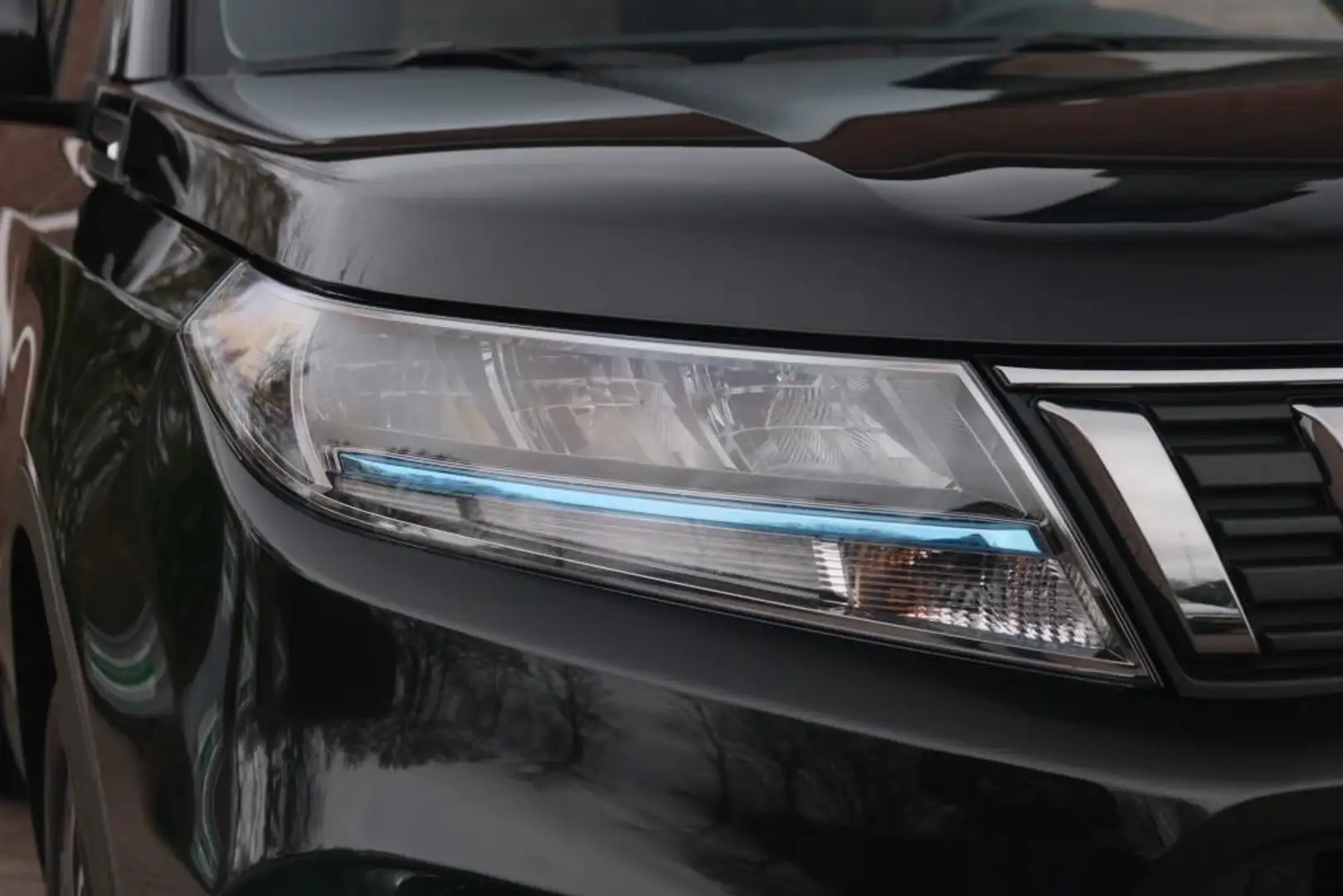 Suzuki Vitara 1.4 Boosterjet 130pk Style Smart Hybrid | Navi | A Noir - 2