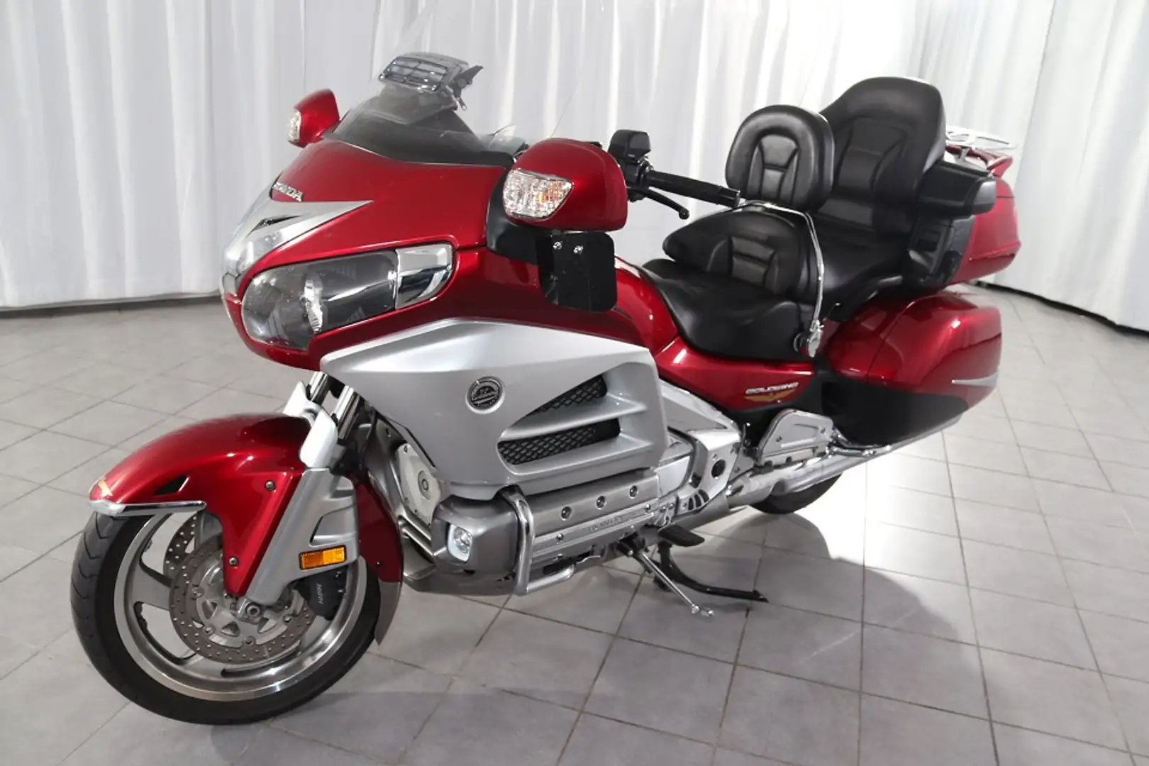 Honda GL 1800 Gold Wing Airbag Diverses Zubehör Roşu - 1