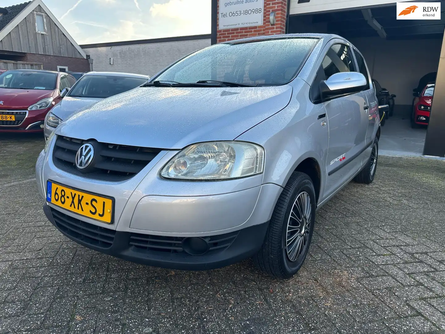 Volkswagen Fox 1.2 Trendline Grijs - 1