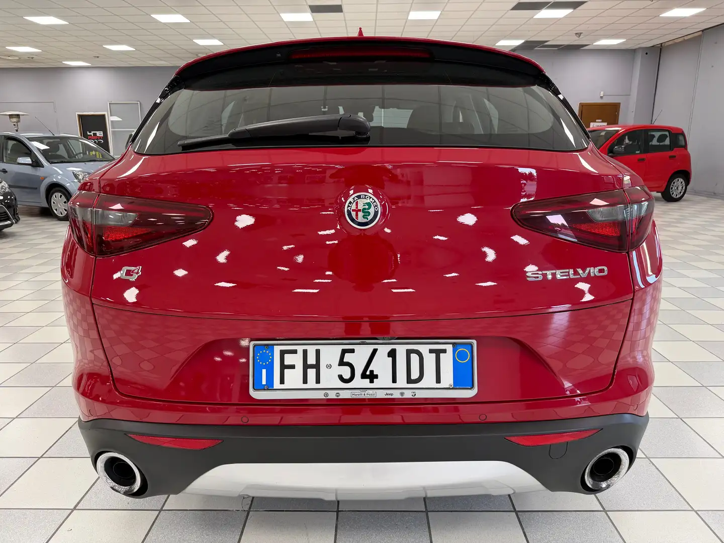 Alfa Romeo Stelvio Stelvio 2.0 t Executive Q4 280cv auto Rood - 1