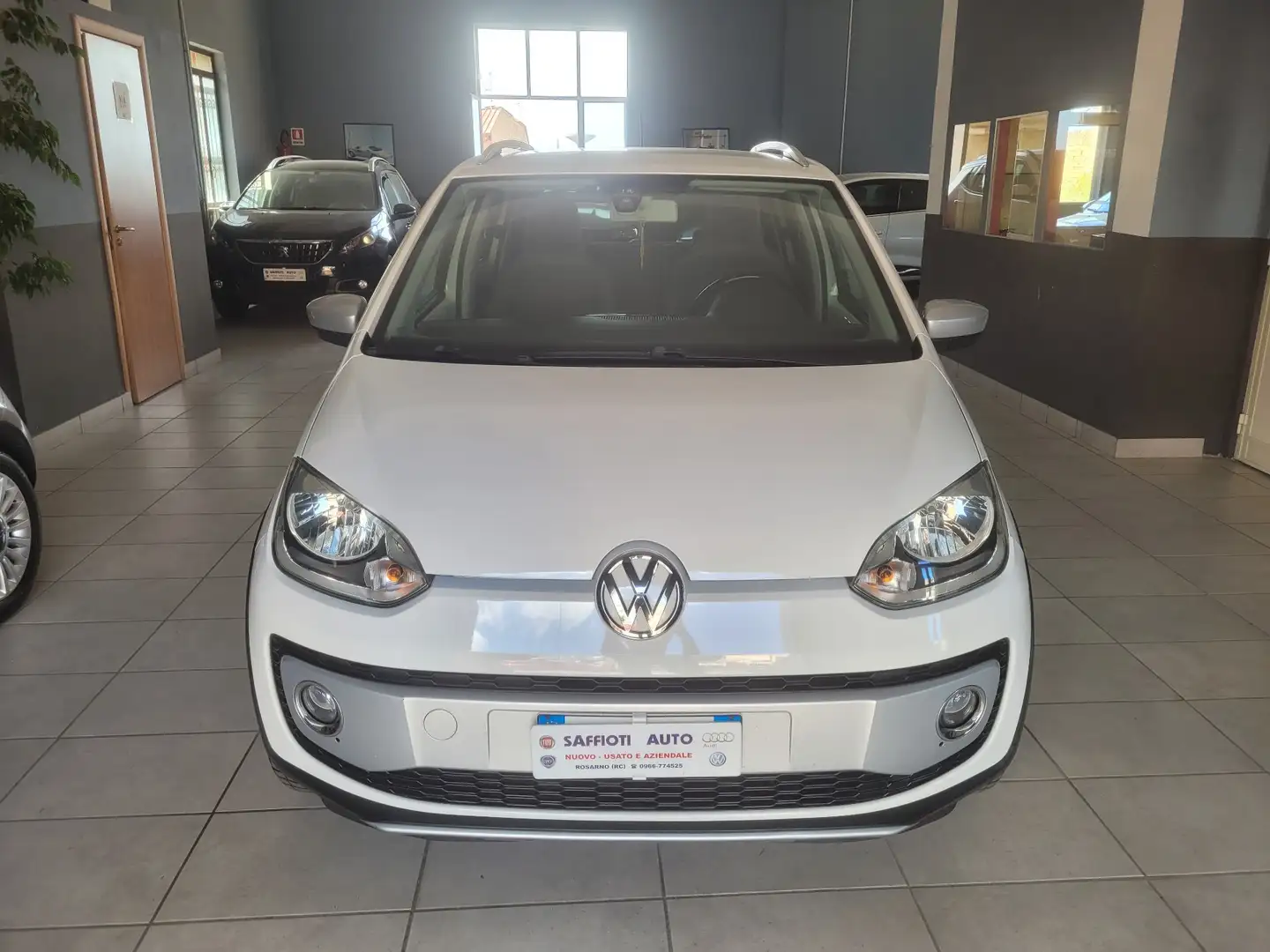 Volkswagen up! 5p 1.0 Cross 75cv E6 - 1