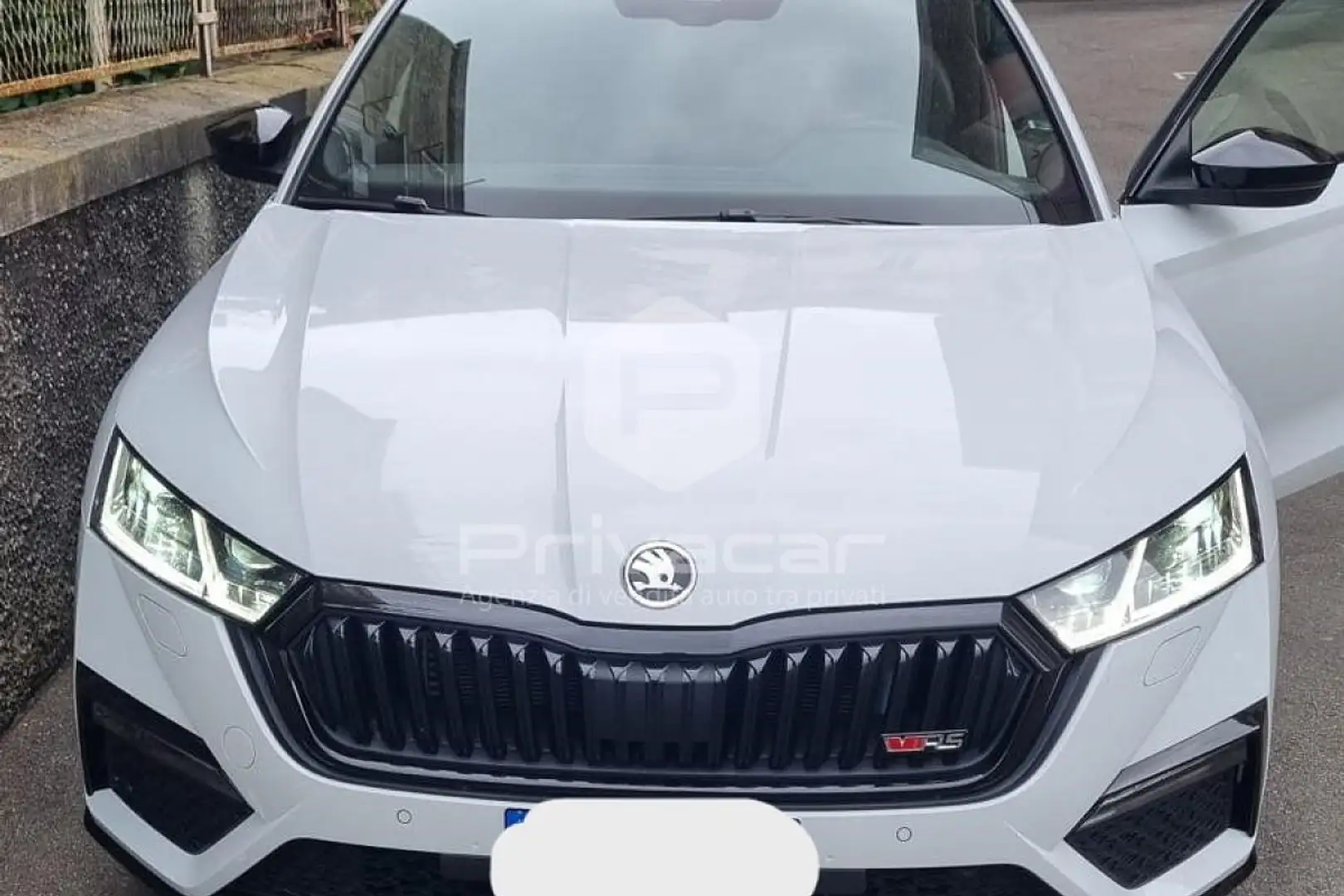 Skoda Octavia Octavia 2.0 TSI DSG Wagon RS Bianco - 2