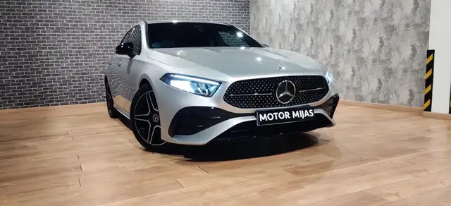 Mercedes-Benz MERCEDES-BENZ Clase A Berlina  Automático de 5 Pu