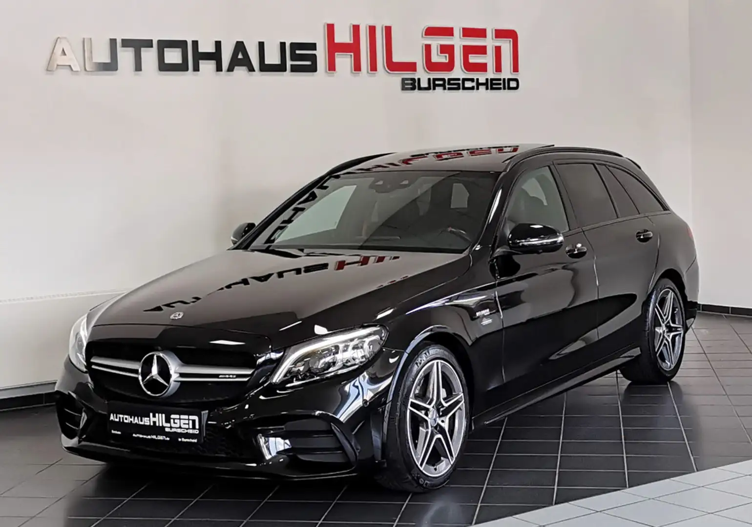Mercedes-Benz C 43 AMG T AMG 4M*PerfAbgas*Pano*360°*AmbienteBe Schwarz - 1