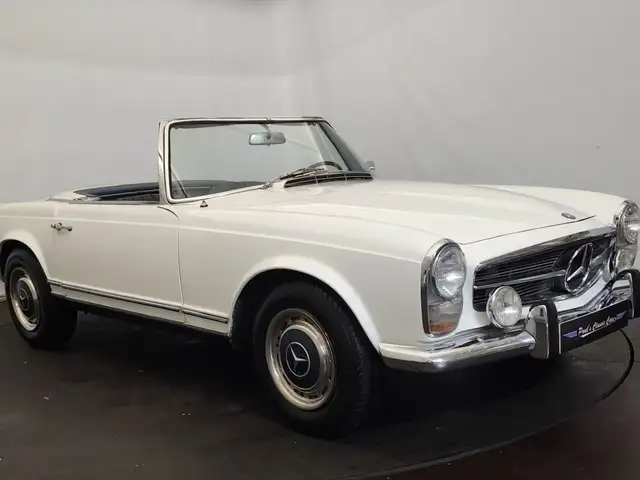 Mercedes-Benz 230 SL Pagode