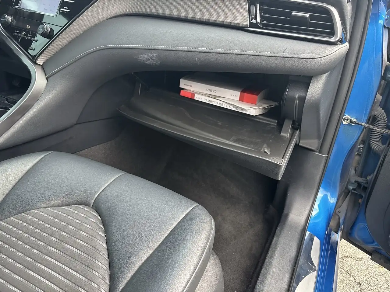 Toyota Camry снимка Toyota Camry