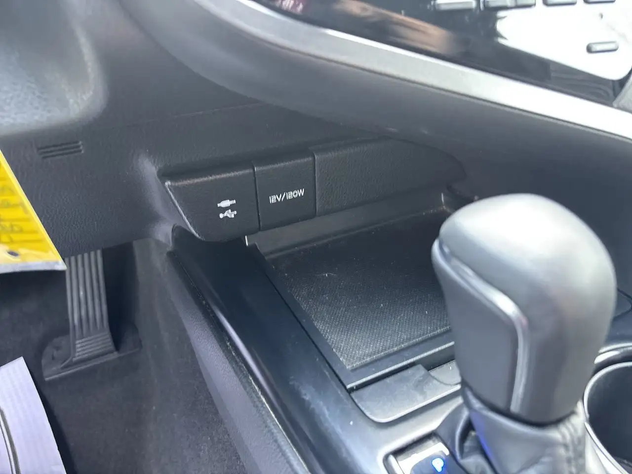 Toyota Camry снимка Toyota Camry
