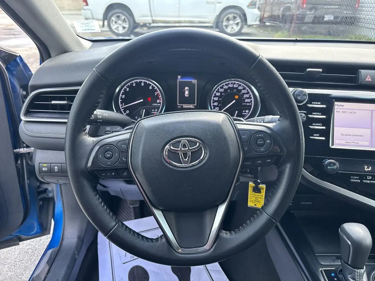 Toyota Camry снимка Toyota Camry